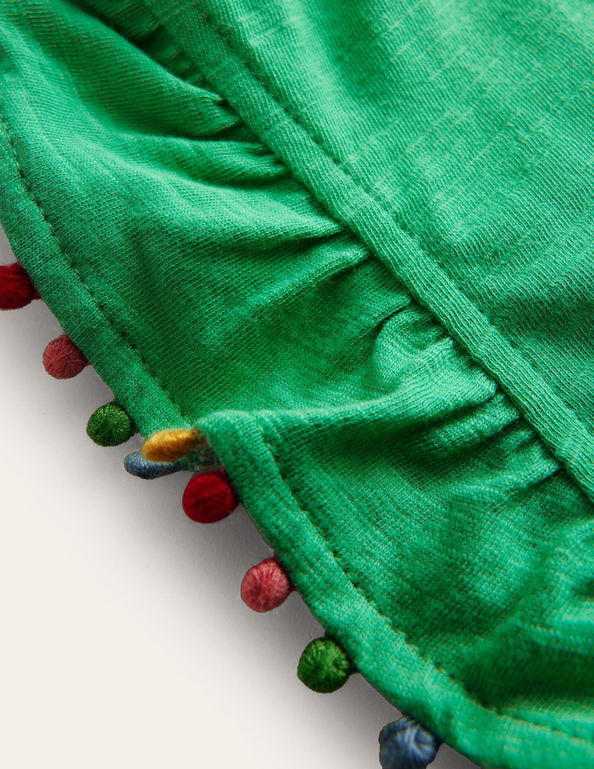 T-shirt à pompons-Erbsengrün-3