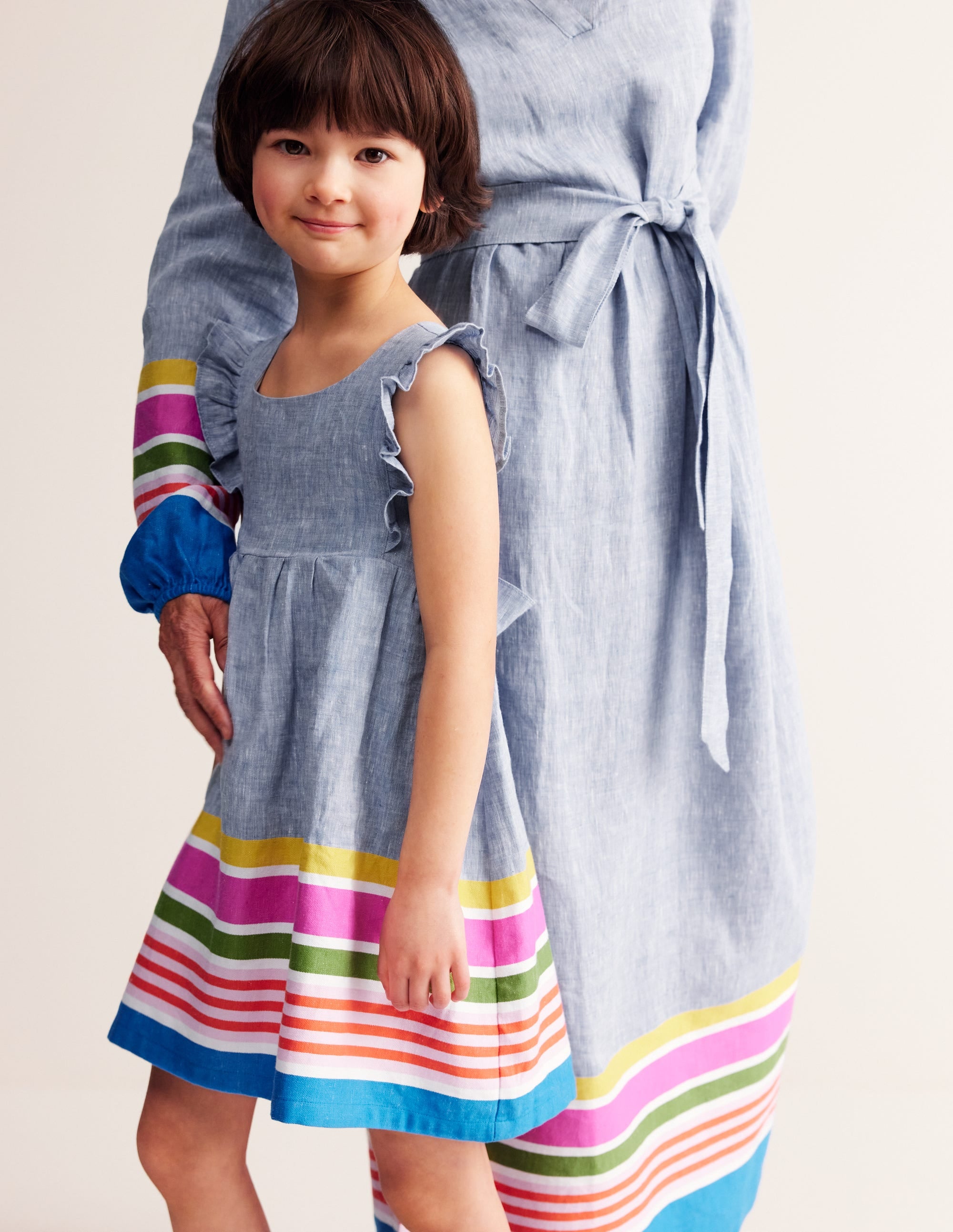 Kleid mit Schleife am Rücken-Fil à Fil Streifen - Image 3