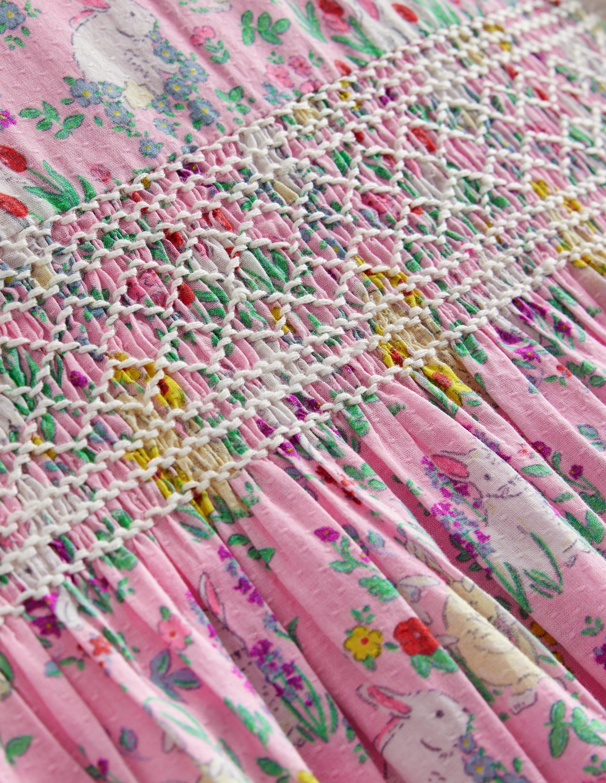 Robe à smocks et détails dentelle-Motif Bunny Meadow pois de senteur - Image 3