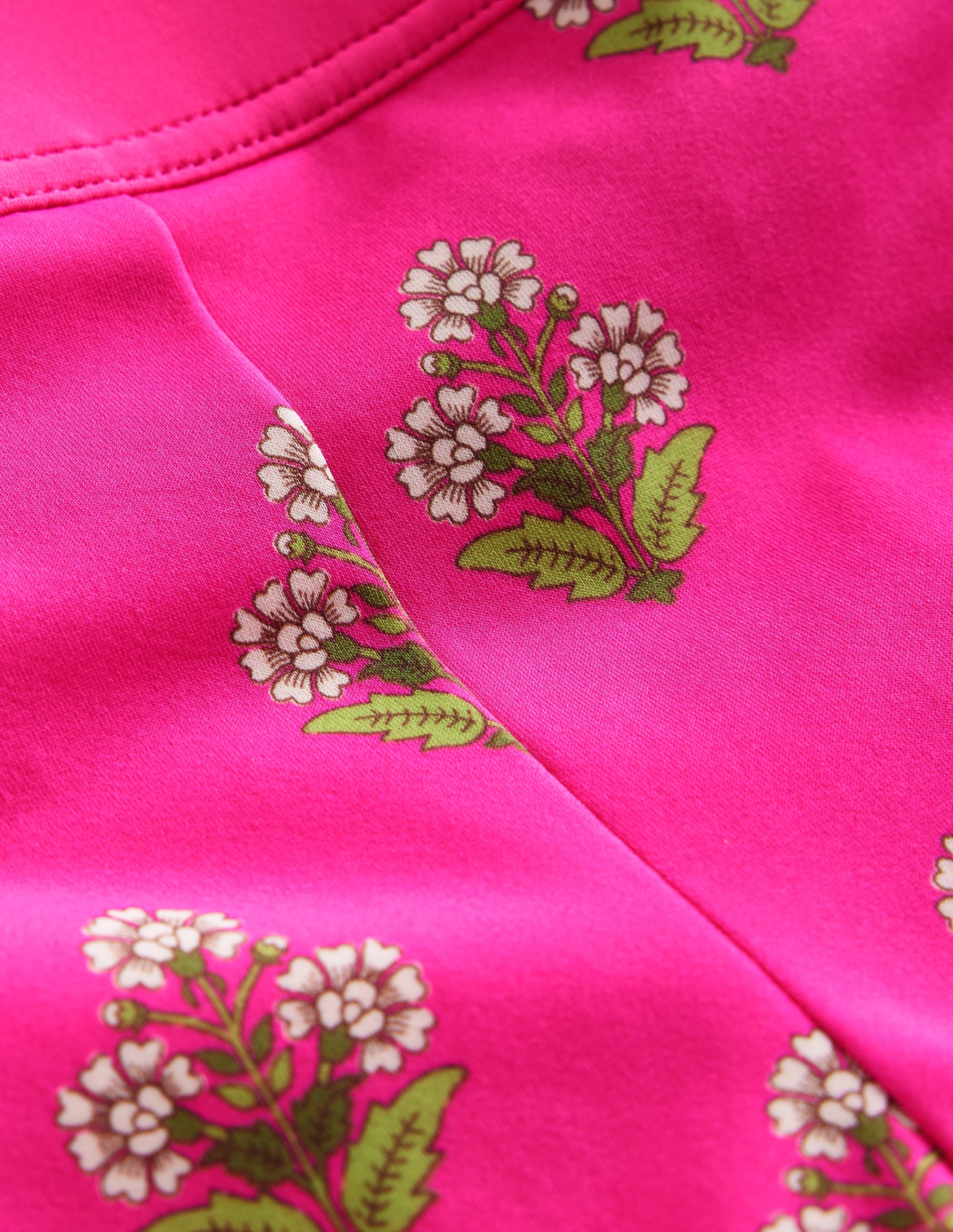 Short de bain à motif-Petit motif xylographique rose - Image 3