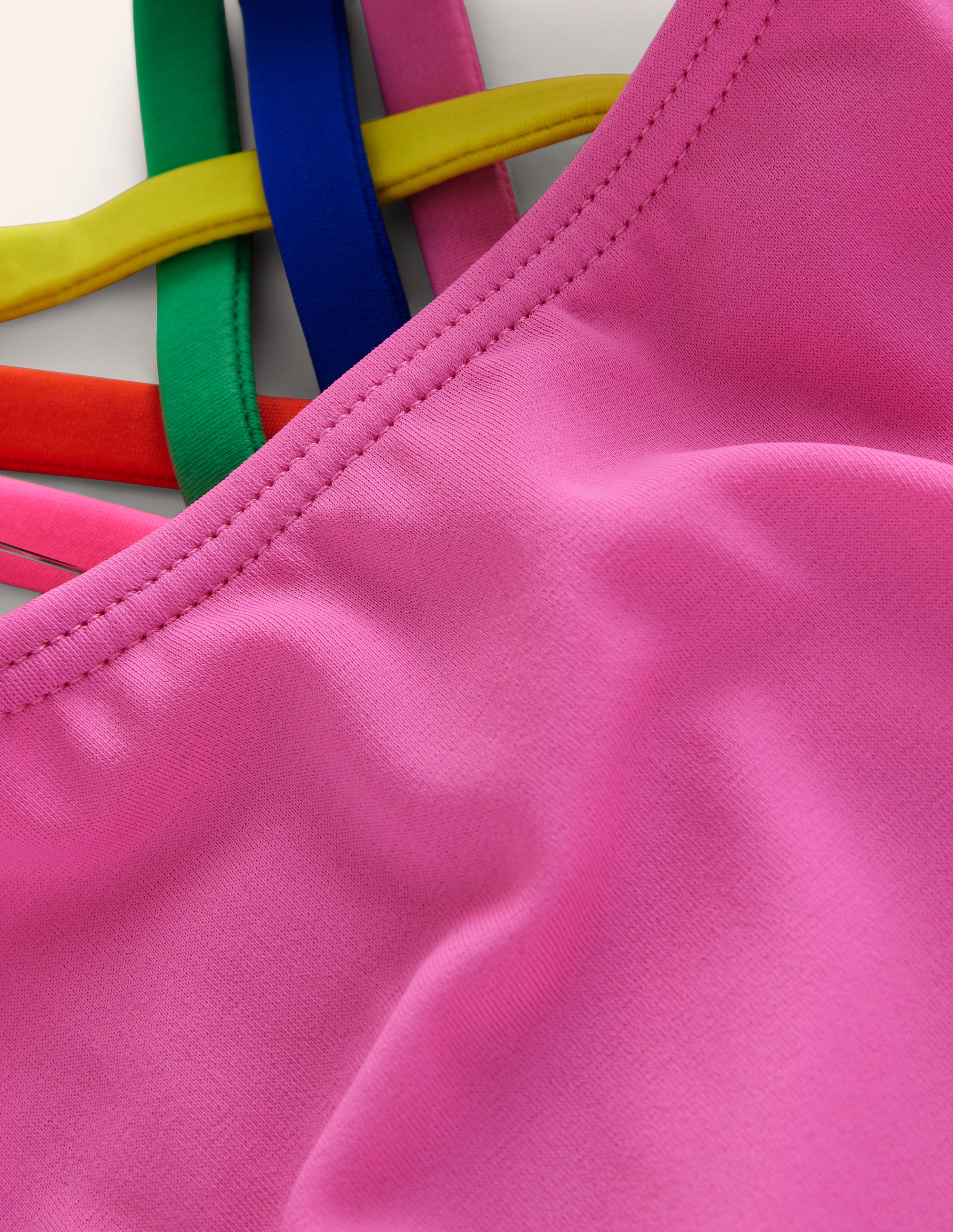 Bikini mit gekreuzten Rückenträgern in Regenbogenfarben-Erdbeermilchshake-Rosa - Image 3