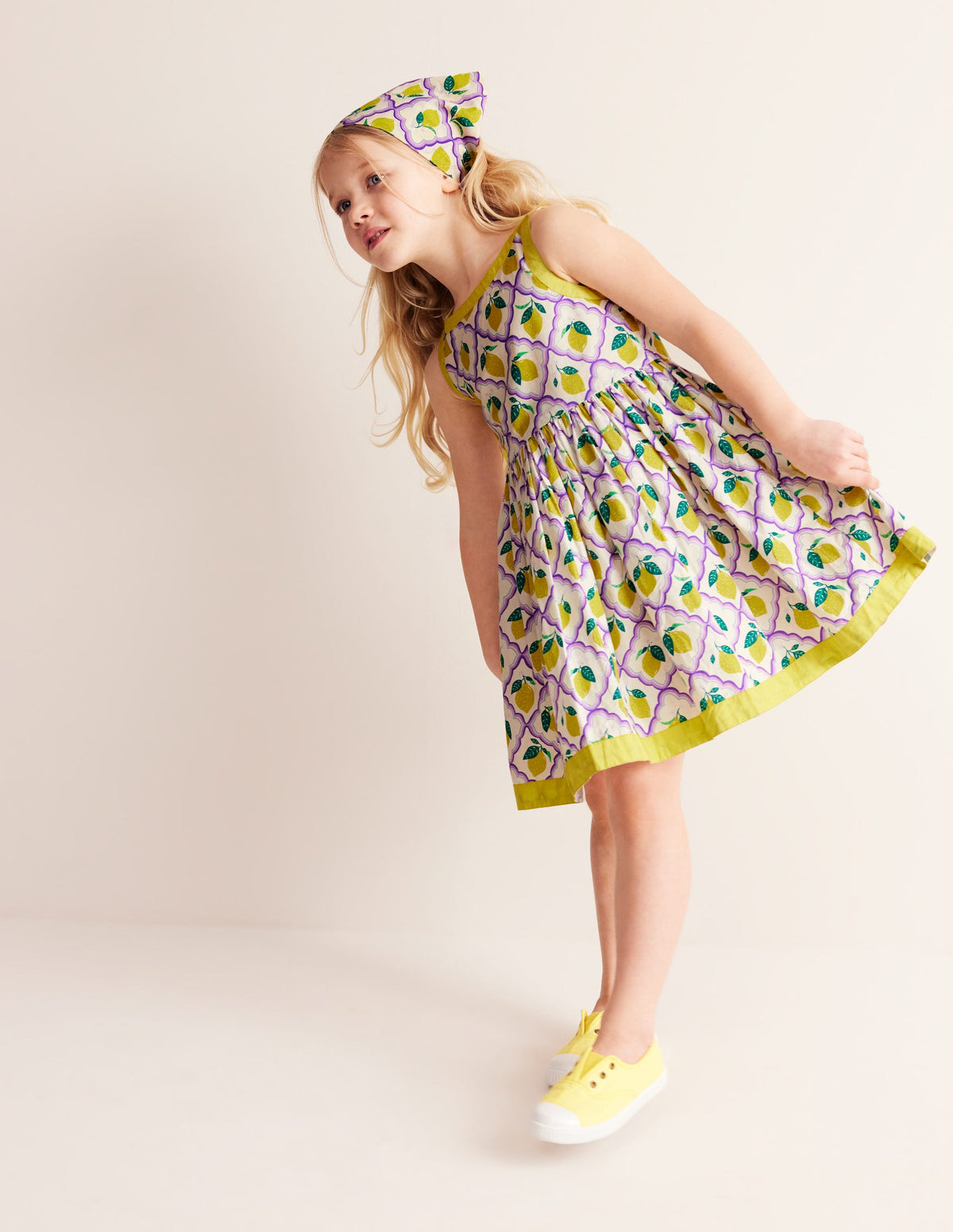 Kleid mit Rückendetail-Lavendel Zitronenhain - Image 1