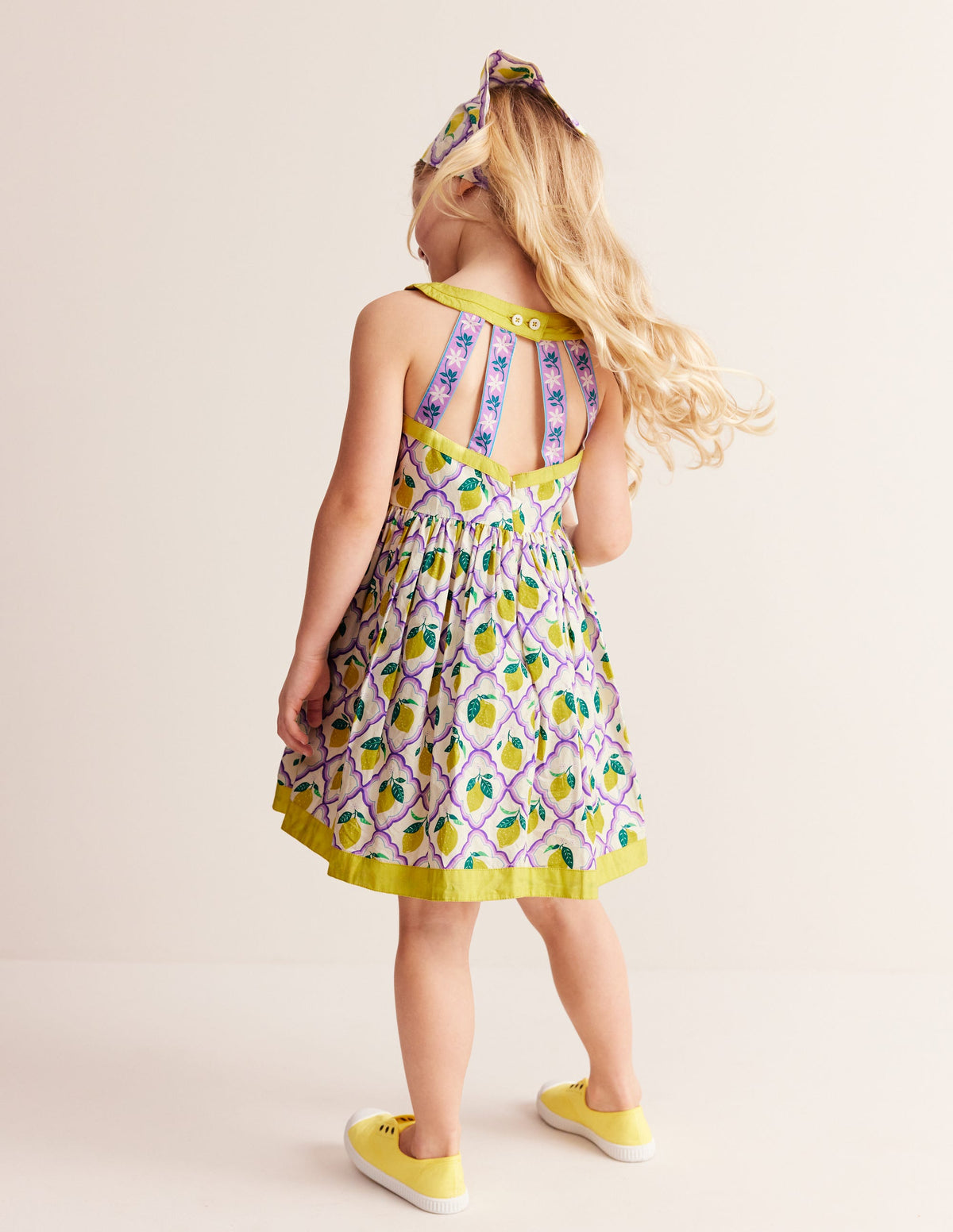 Kleid mit Rückendetail-Lavendel Zitronenhain - Image 2