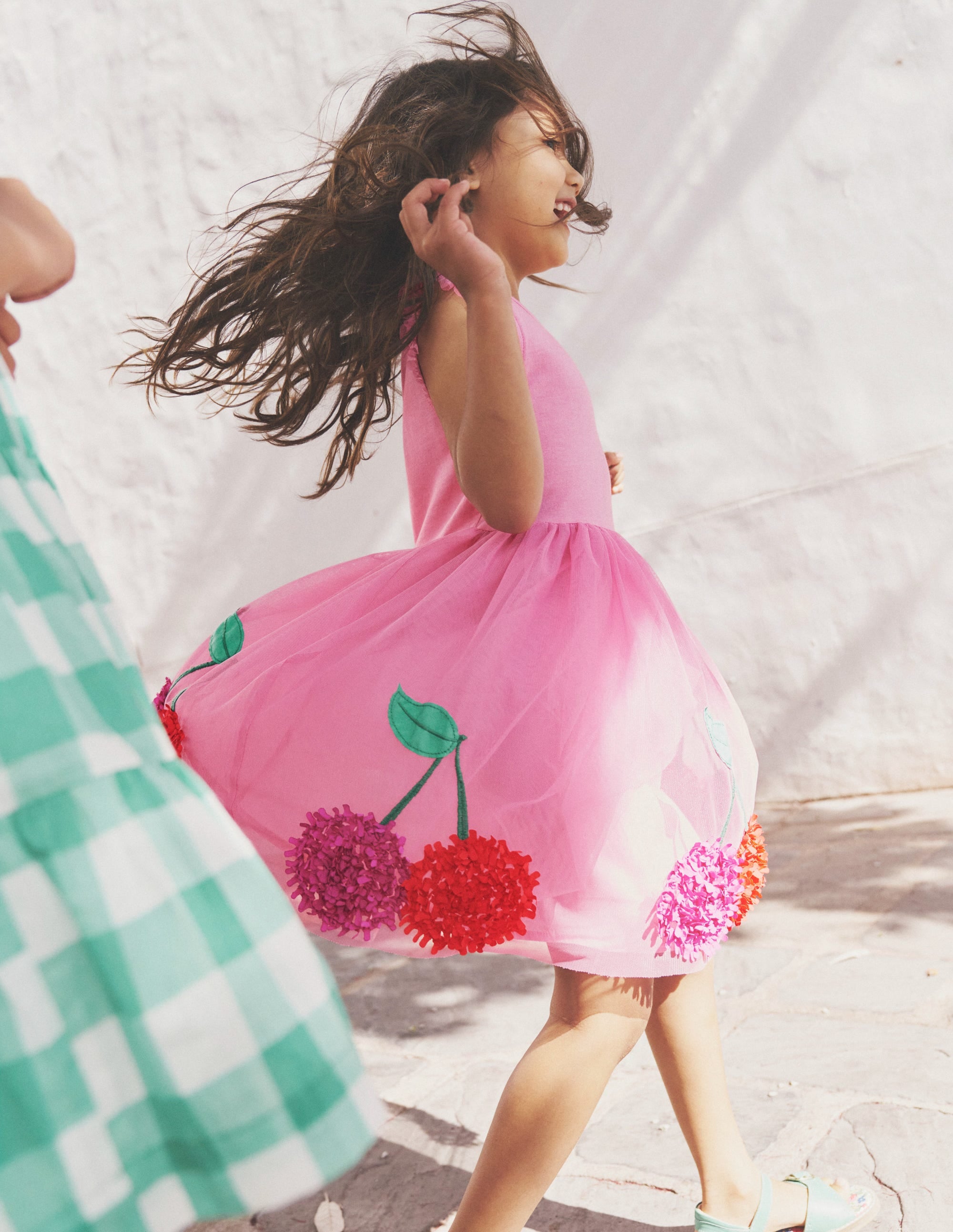 Jerseykleid mit Tüllrock und Applikation-Rosa Kirschen - Image 4
