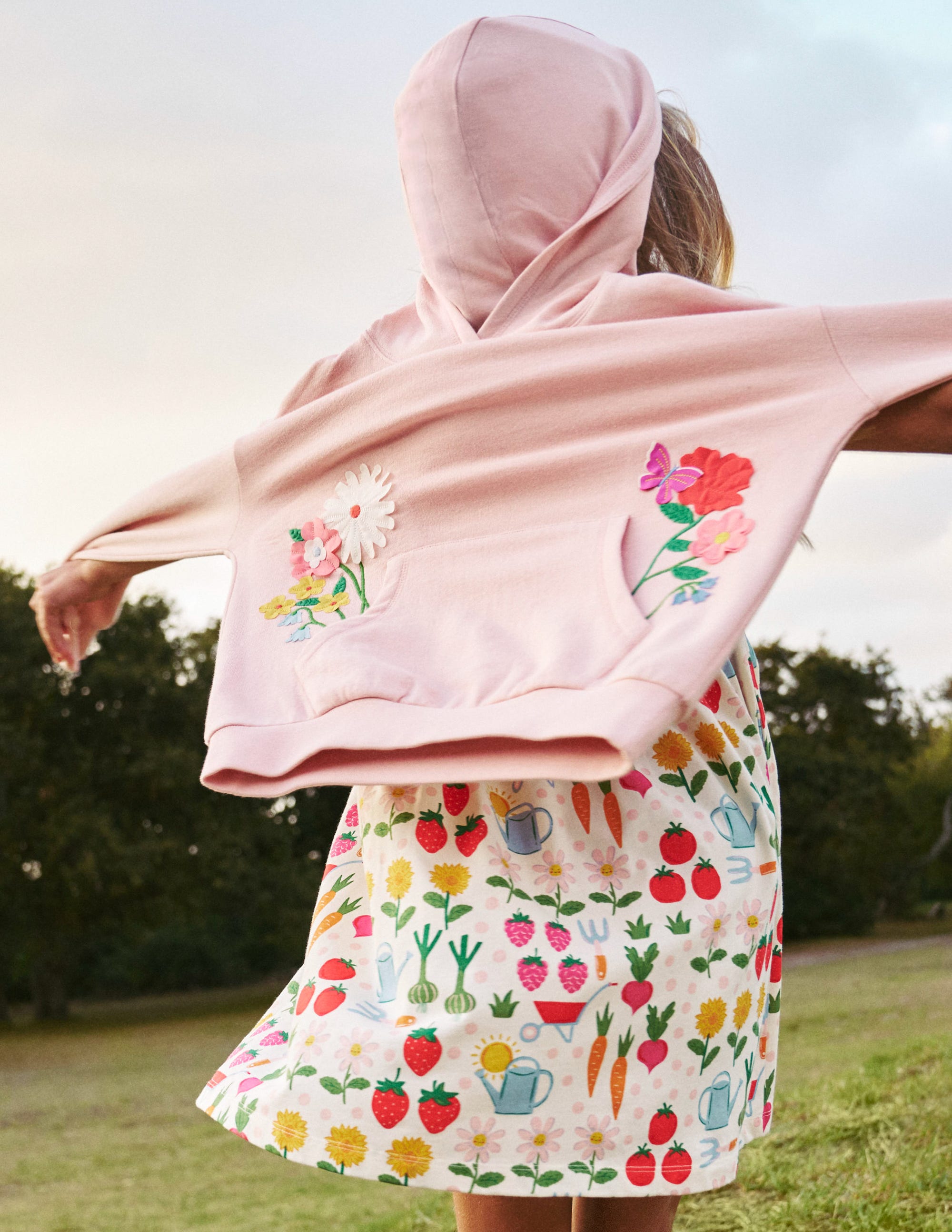 Kapuzenpullover mit Superstitch-Ballettrosa Blumen - Image 4