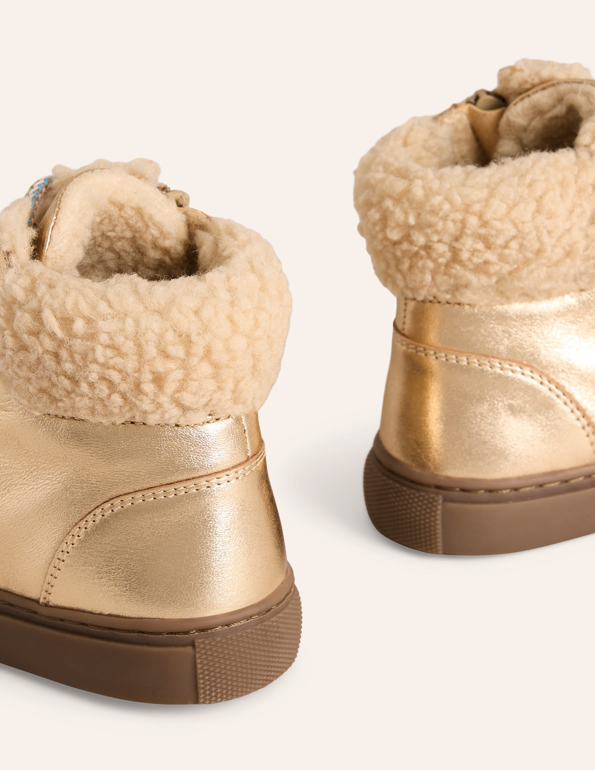 Kuschelige Schnürstiefel aus Leder-Blassgold - Image 3