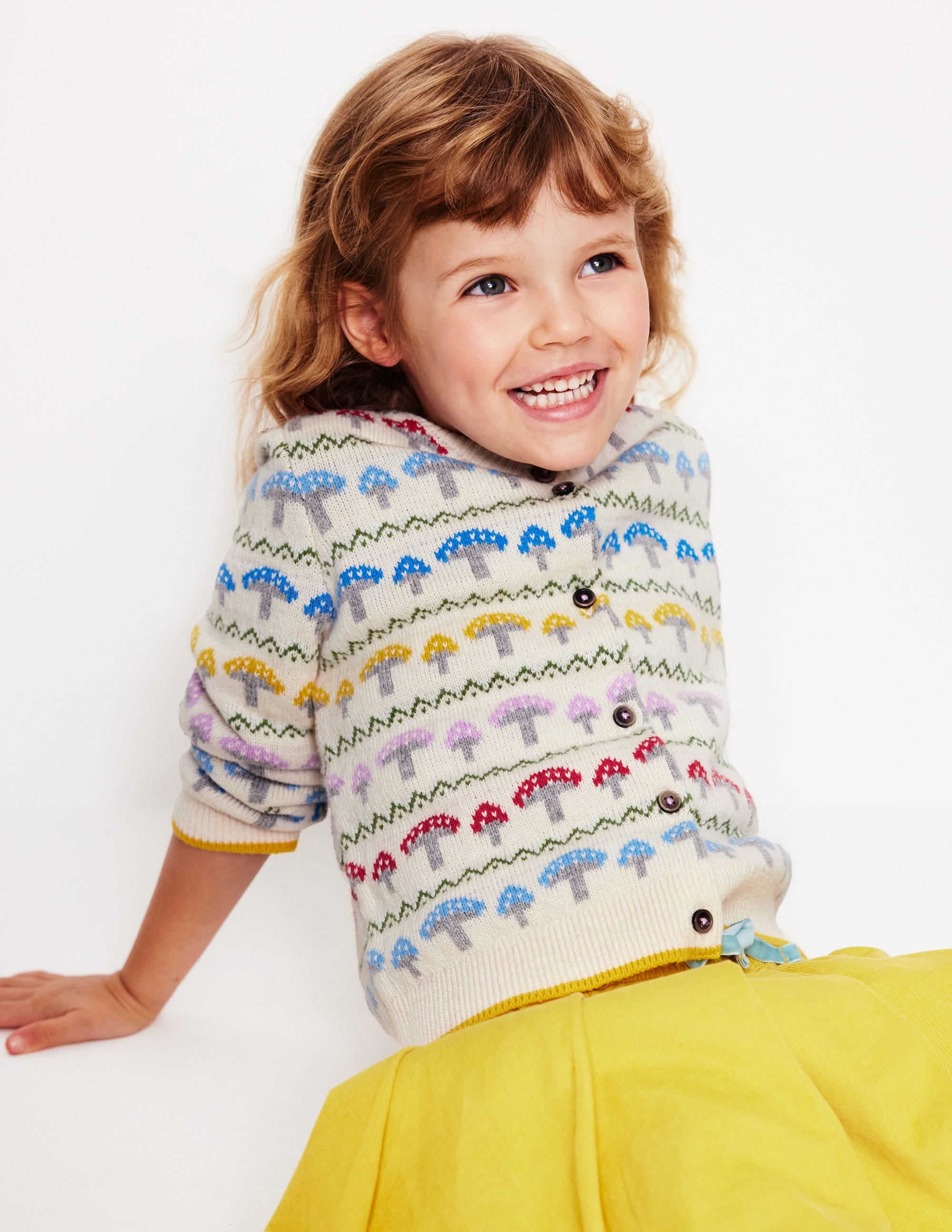 Edie Fair-Isle-Strickjacke-Beige Fliegenpilz Fair-Isle - Image 9
