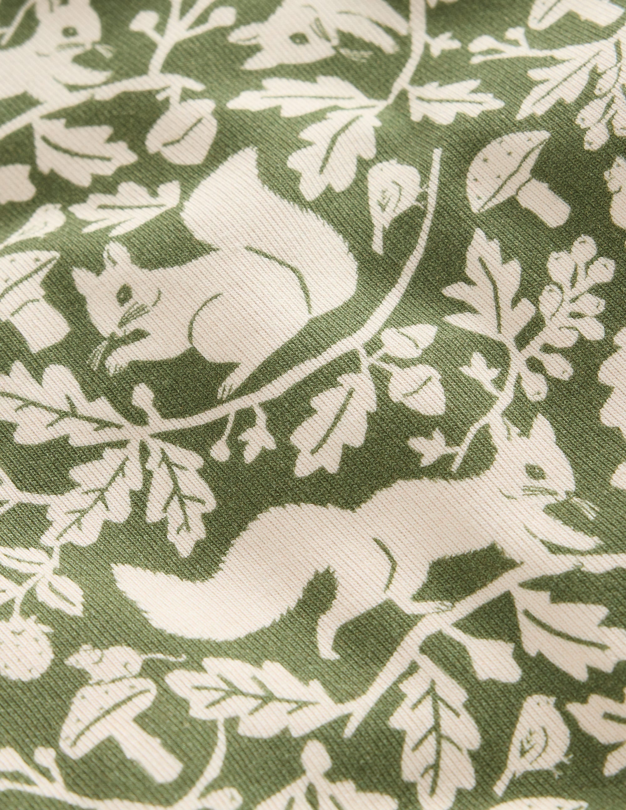 Superweiches Oberteil mit Rollkragen-Safarigrün Wald Eichhörnchen - Image 3