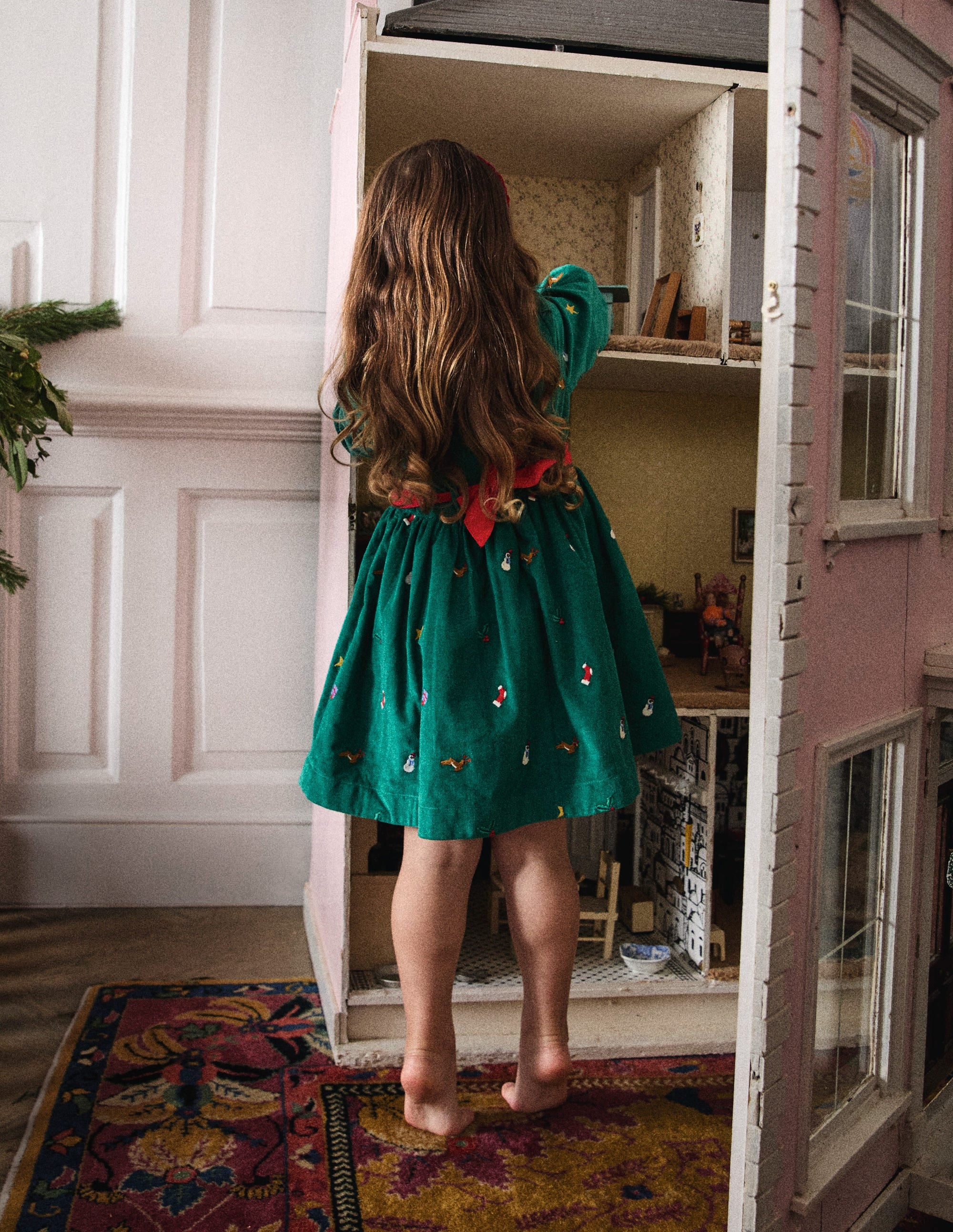 Robe de fête Peggy en velours côtelé-Broderie Festive Vert Bijou - Image 10