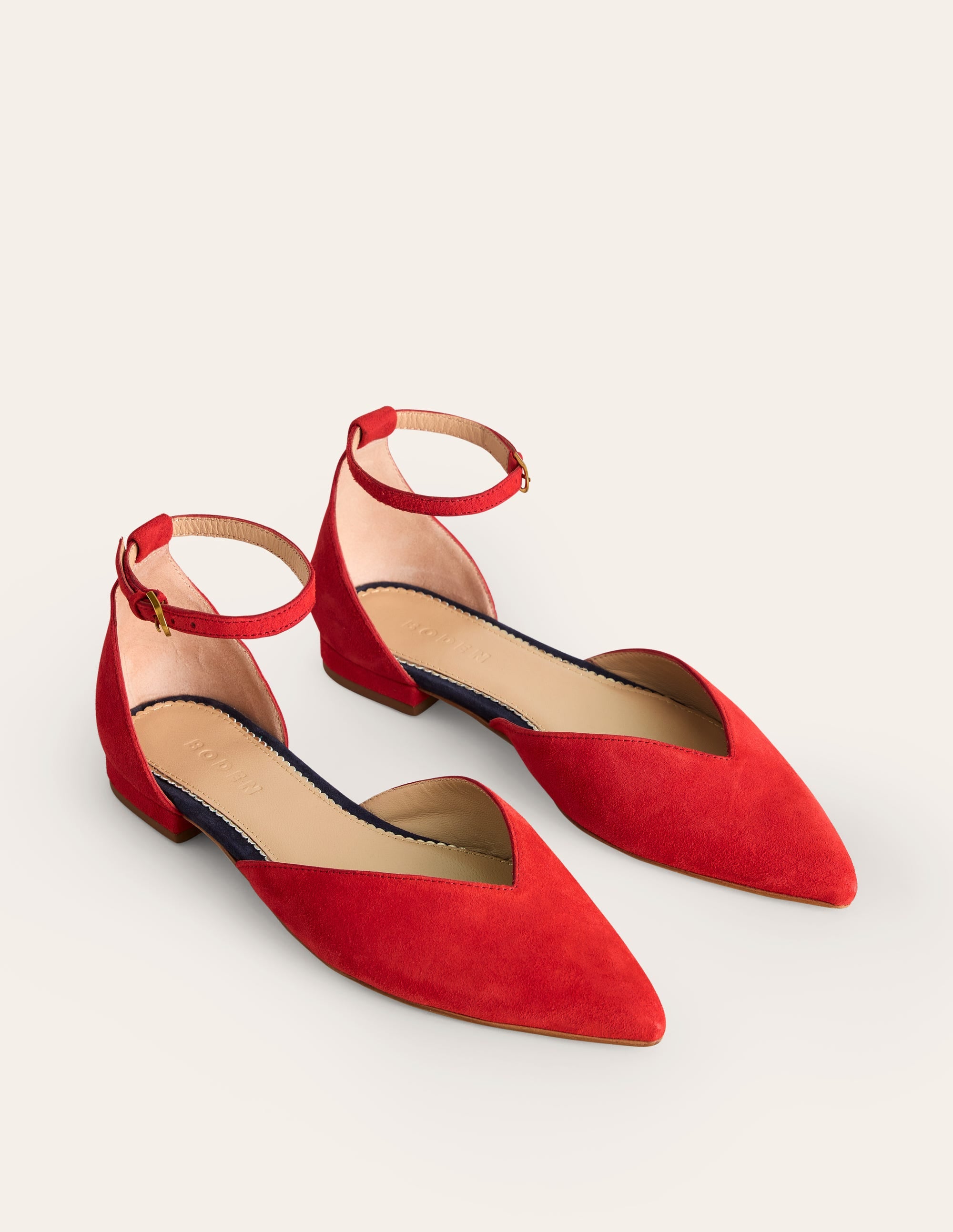 Flache Ballerina-Pumps mit Knöchelriemen-Briefkastenrot Wildleder - Image 3
