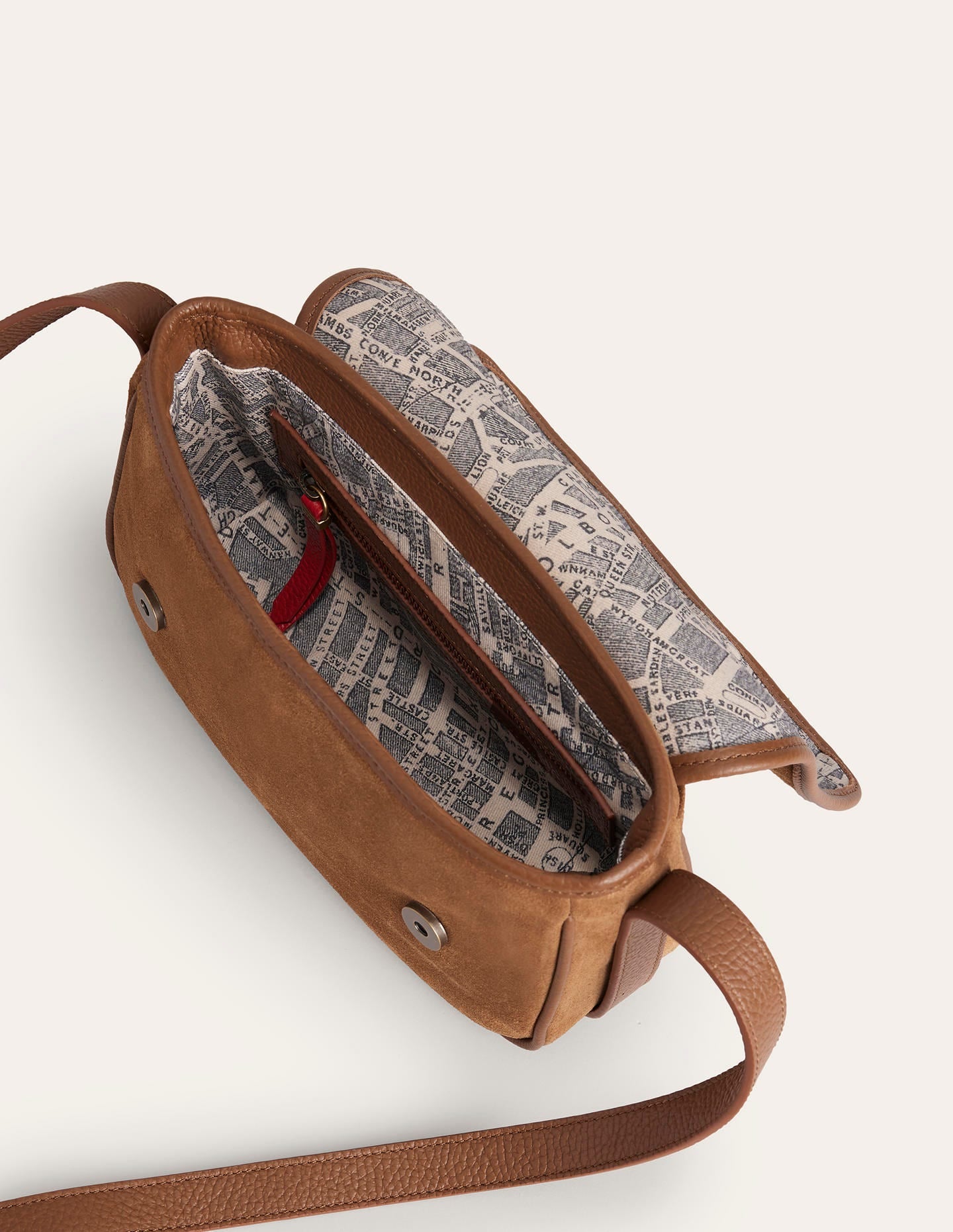Iris Ledertasche mit Trensendetail-Hellbraun-4