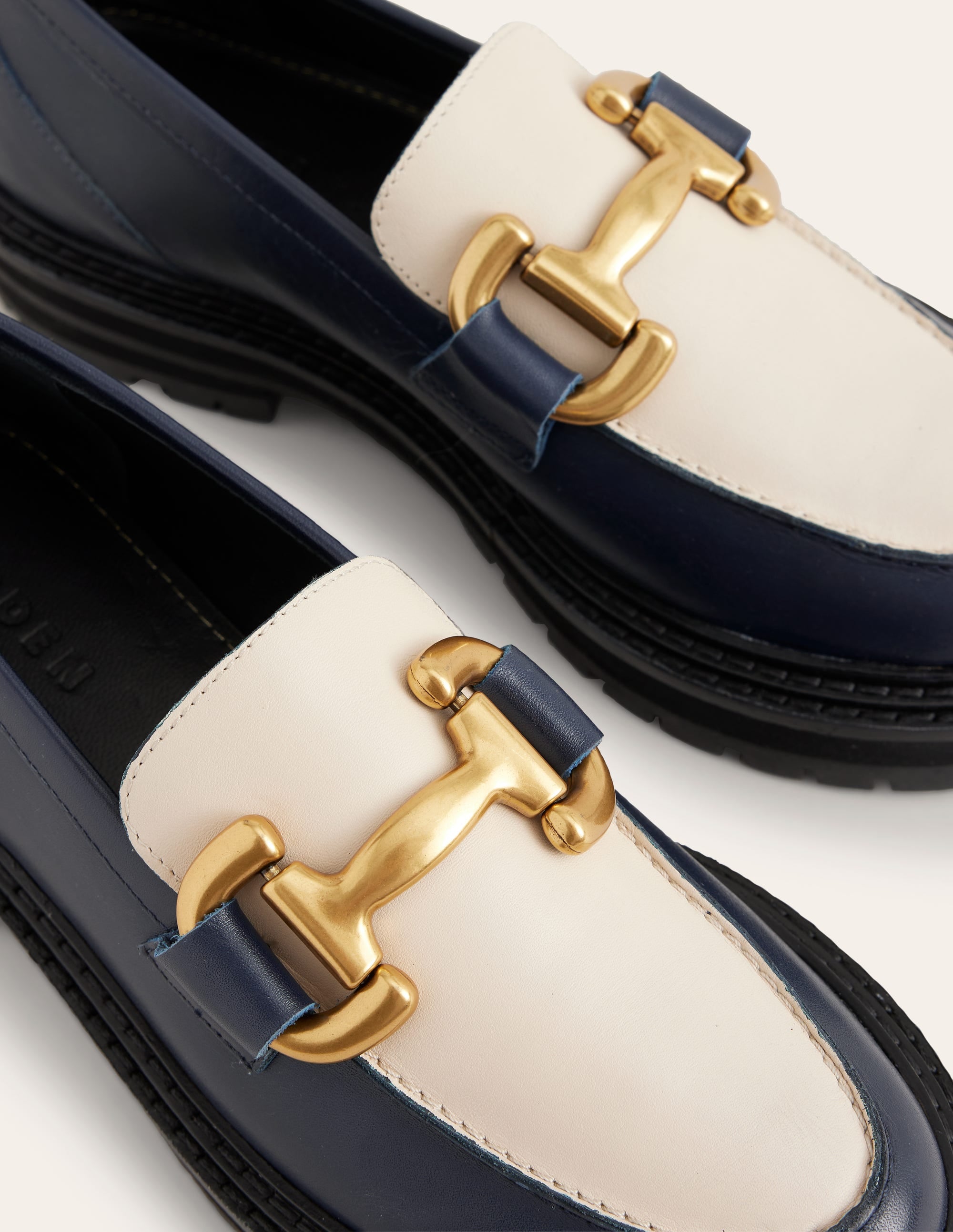 Mocassins épais Iris à mors-Bleu Marine/Écru - Image 4
