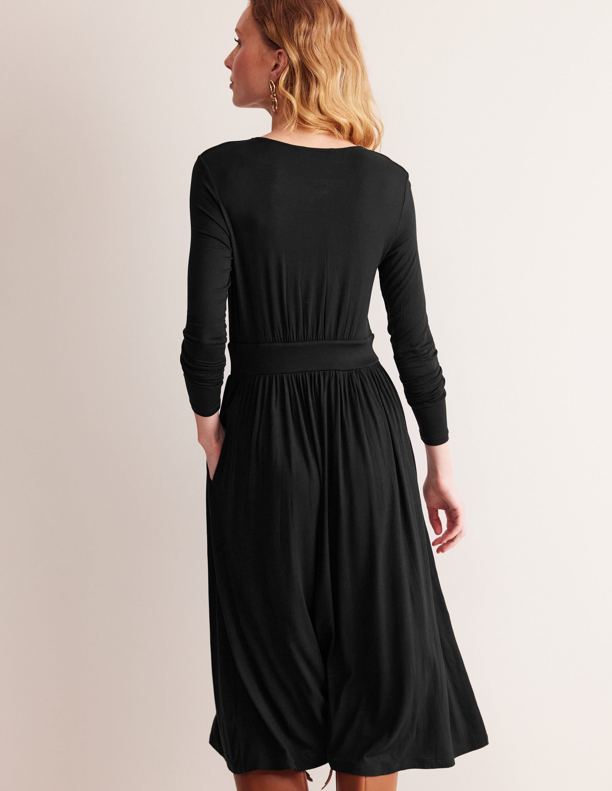 Thea Jersey-Midikleid mit langen Ärmeln-Schwarz - Image 3