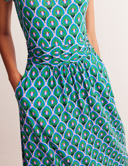 Amelie Jersey Midi Dress-Rich Emerald, Tulip Scallop