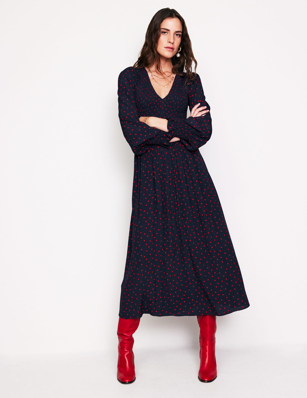 Gemma Gesmoktes Midikleid-Feuerrot, Abstrakte Punkte - Image 4