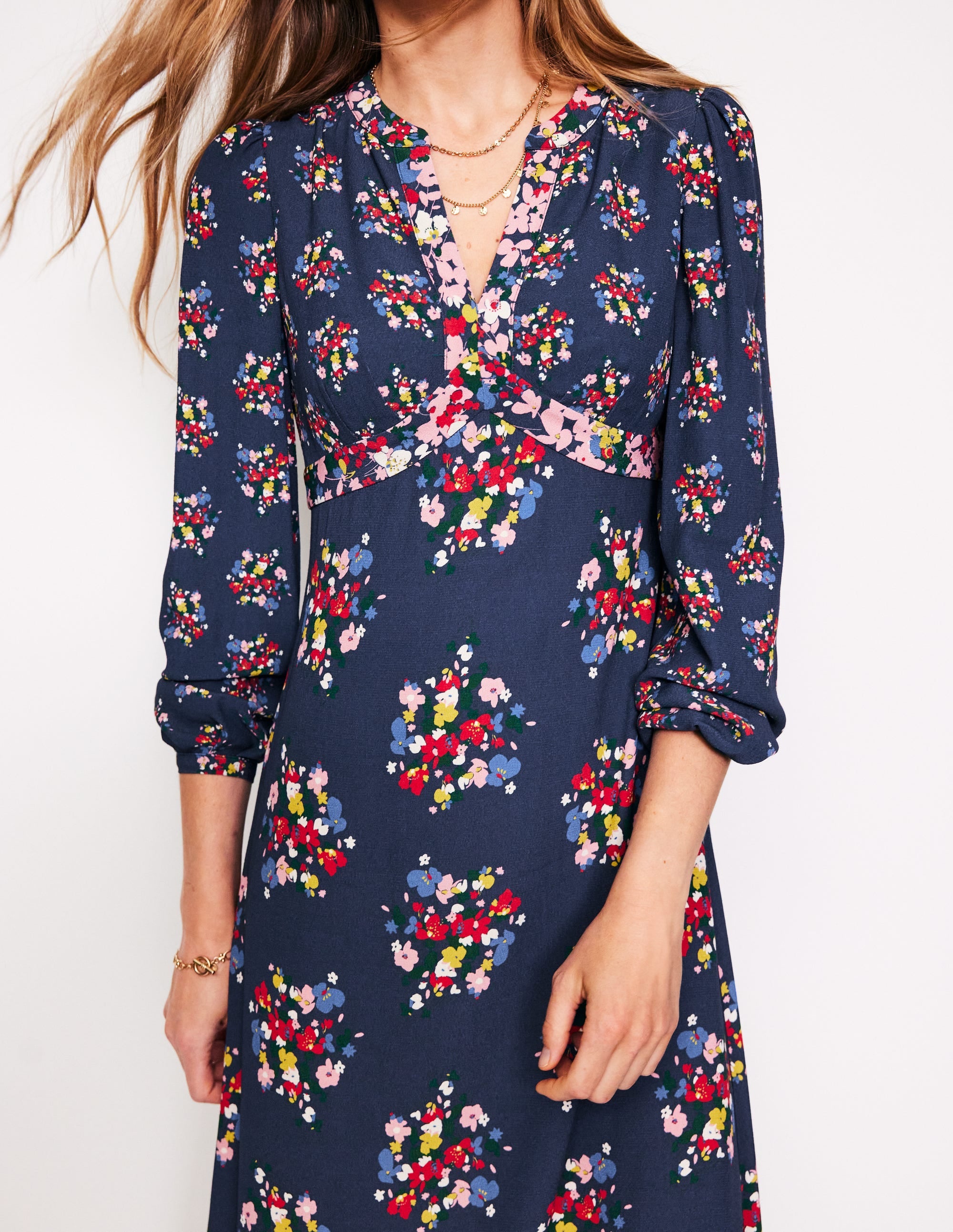 Imelda Midikleid mit Bordürendruck-Französisches Marineblau, Mohnblumenrot Blumenstrauß - Image 2