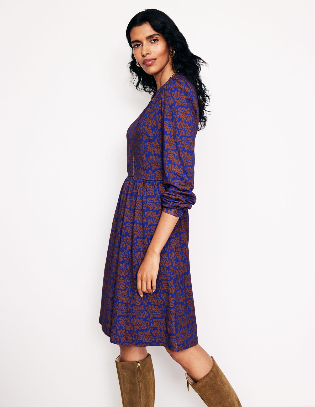 Naomi Lockeres Jerseykleid-Lebkuchen, Löwenzahnzweig - Image 4