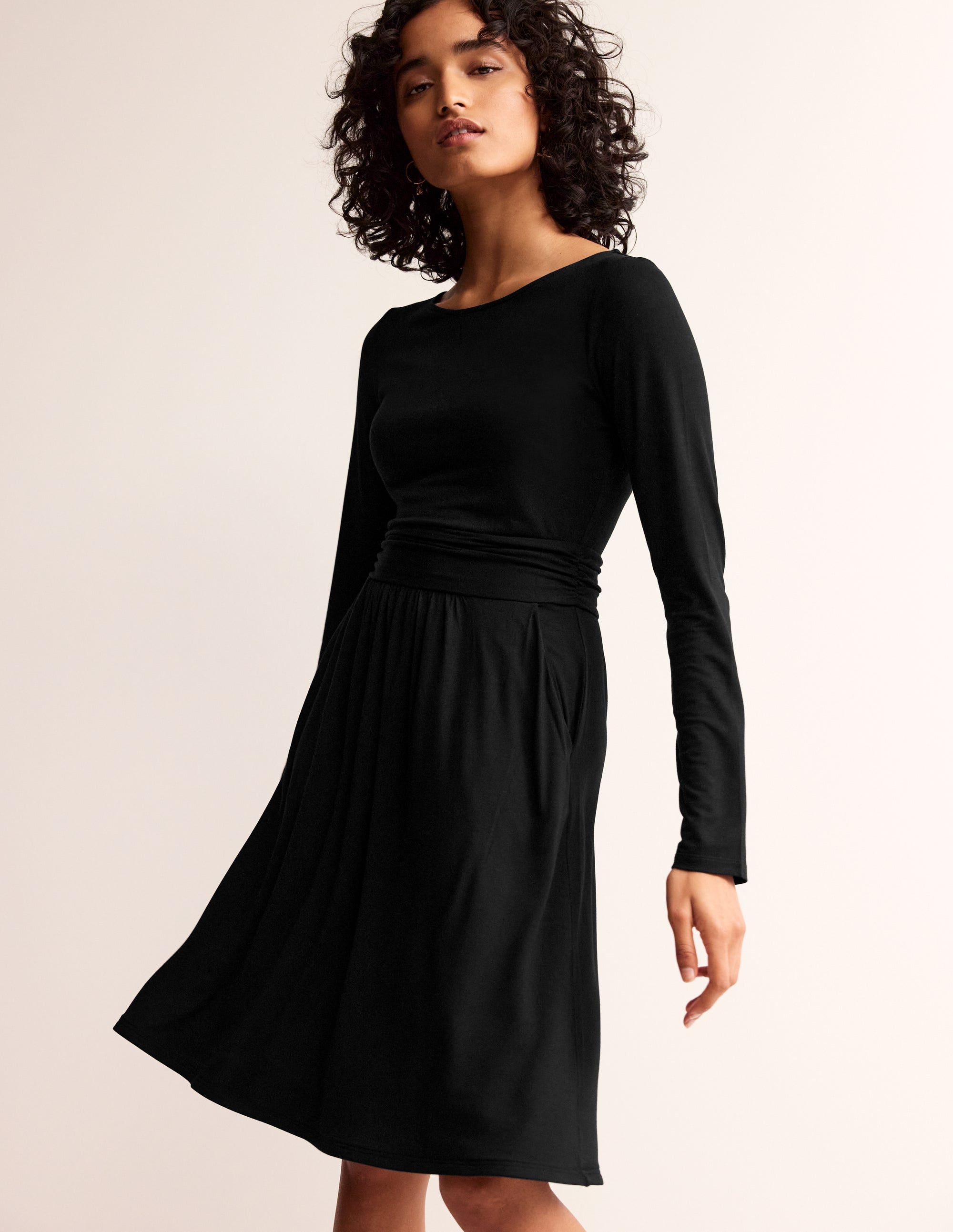 Robe Amelie à manches longues-Noir - Image 1