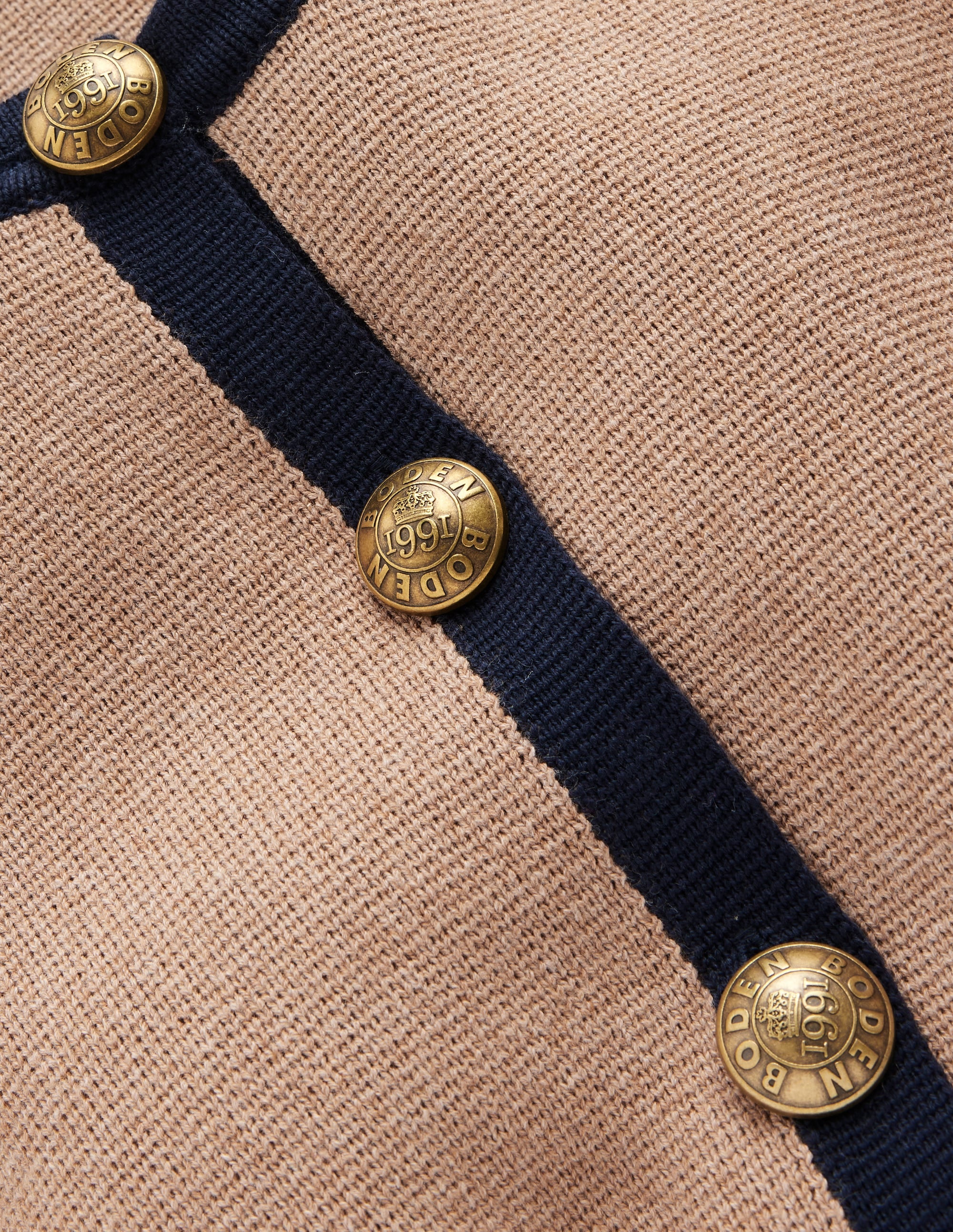 Veste Holly en maille-Camel, bleu marine - Image 7