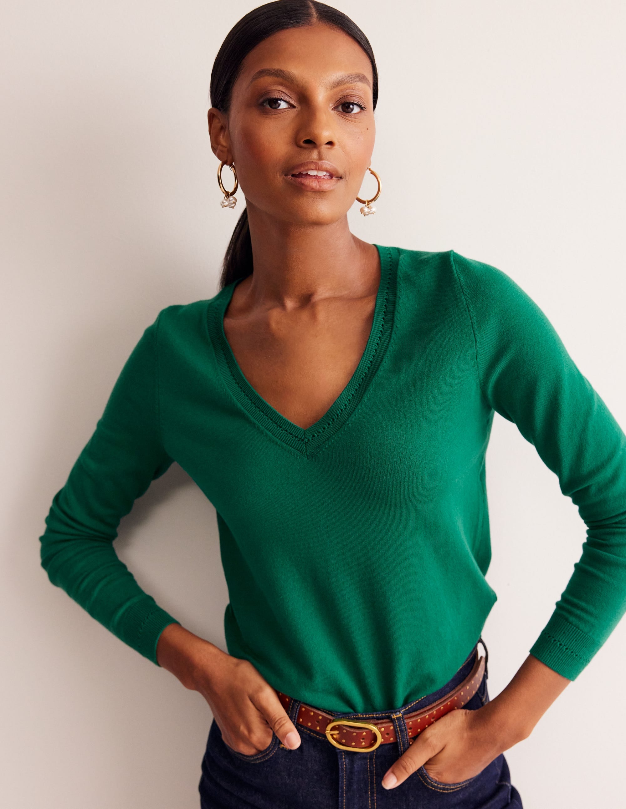 Pull Catriona col V en coton-Vert malachite - Image 1