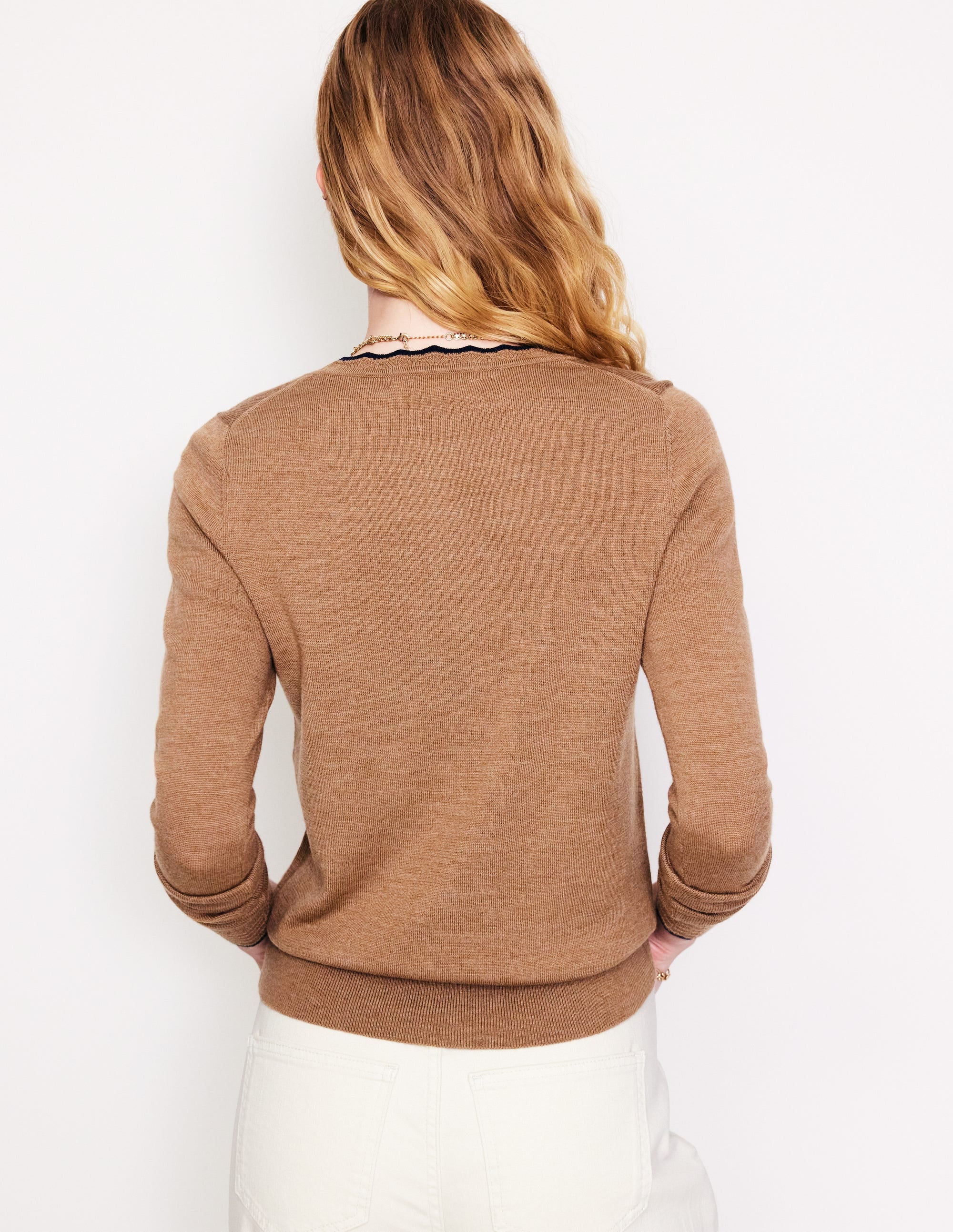 Merino-Strickjacke mit Muschelsaum-Camel Meliert - Image 3