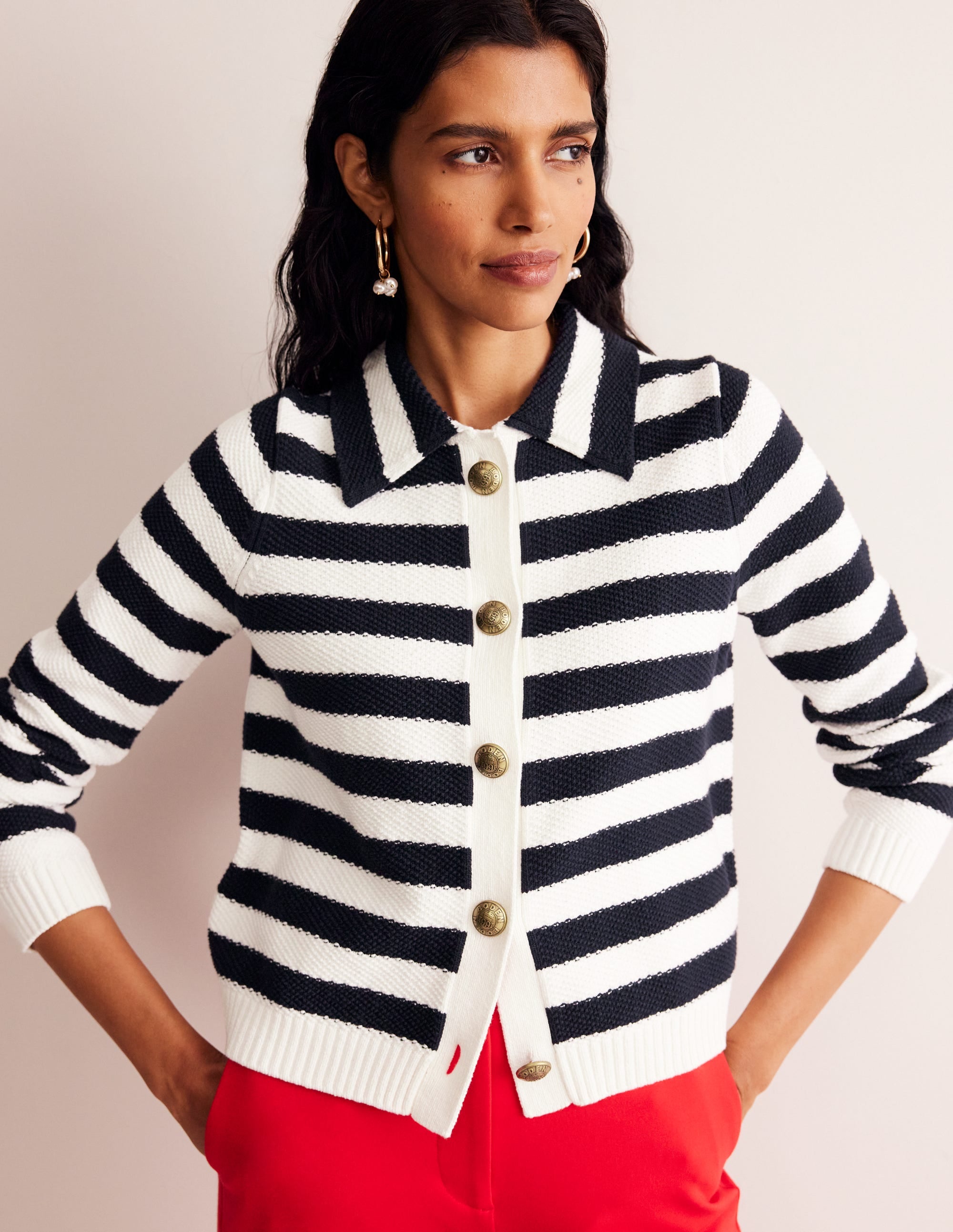 Strickjacke mit Kragen-Französisches Navy/Naturweiß, Gestreift - Image 4