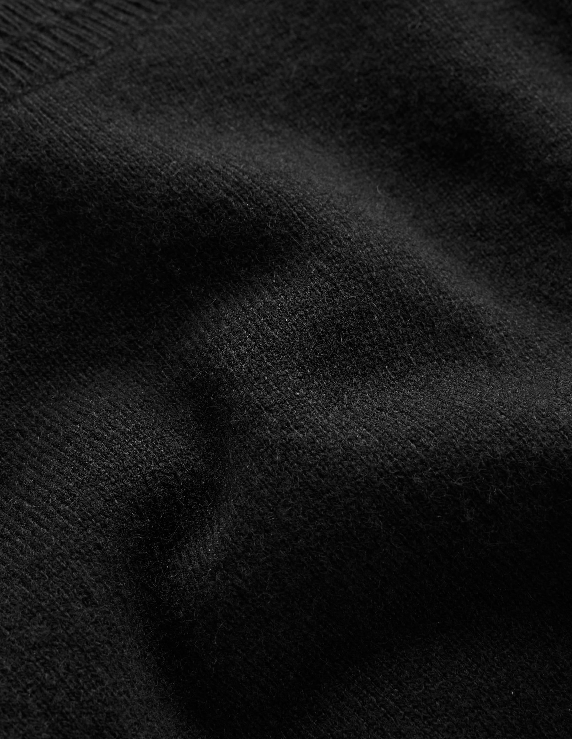 Eva Kaschmir-T-Shirt-Schwarz - Image 6