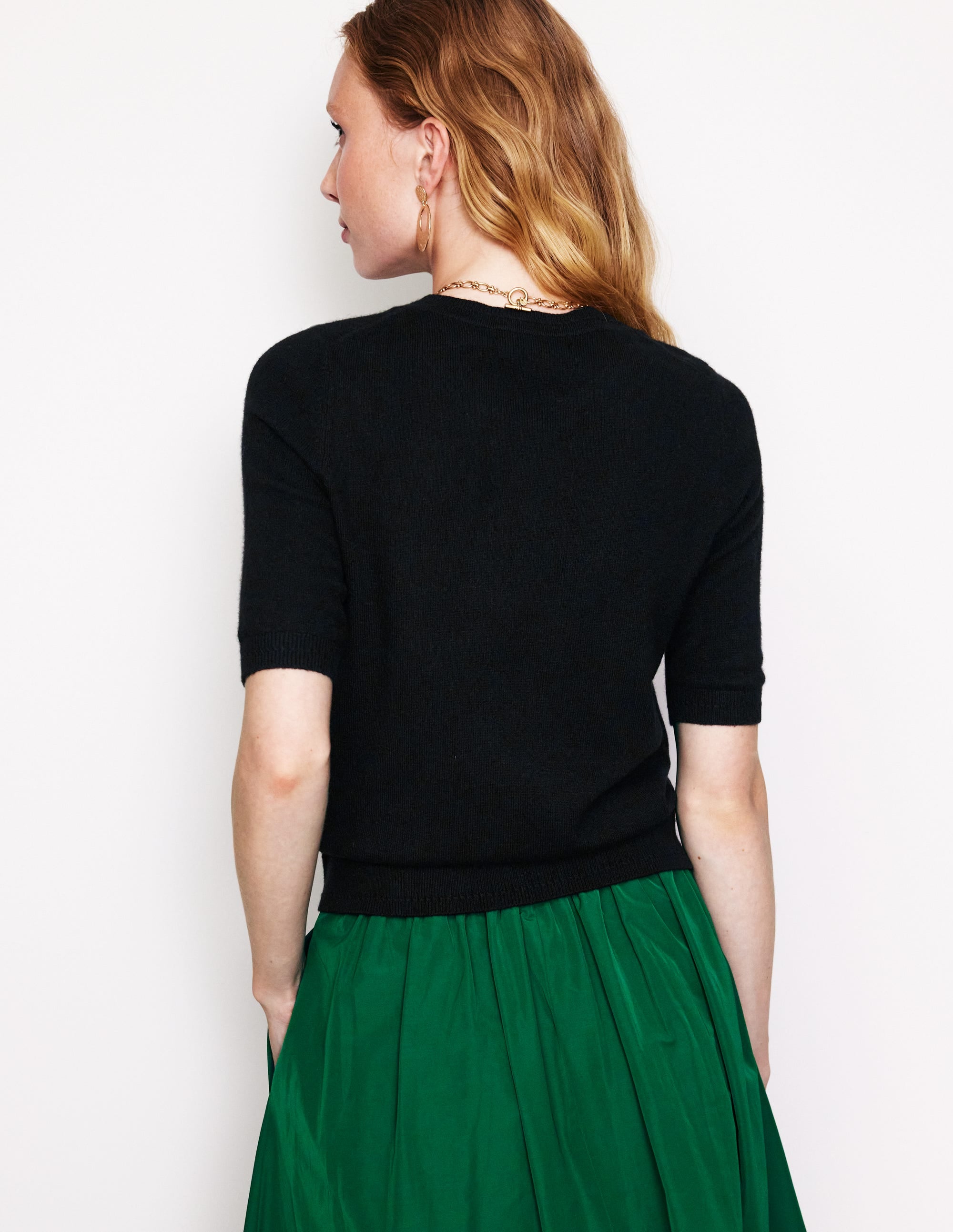 Eva Kaschmir-T-Shirt-Schwarz - Image 3