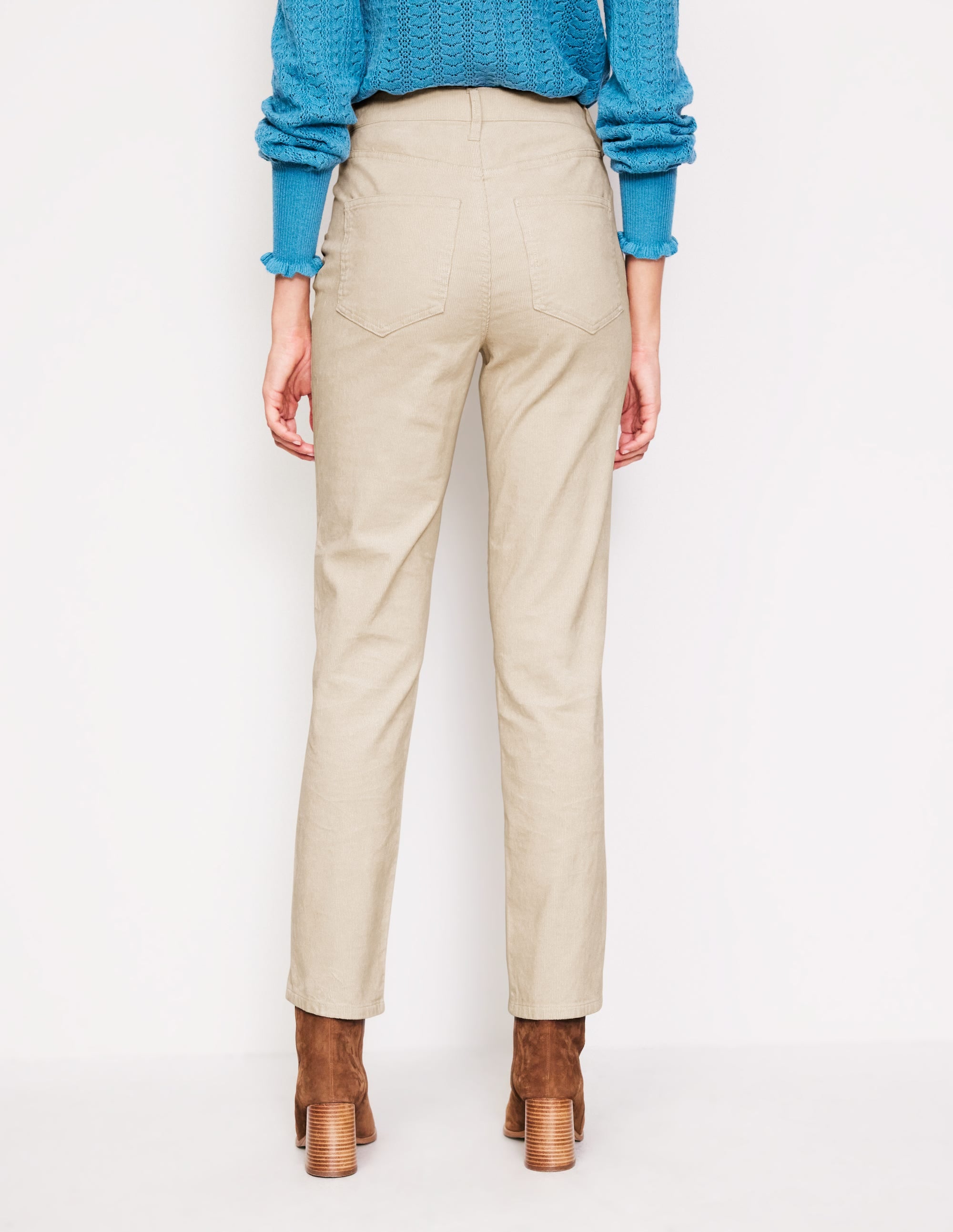 Schmal geschnittene Cord-Jeans mit 5 Taschen-Magnolie - Image 3