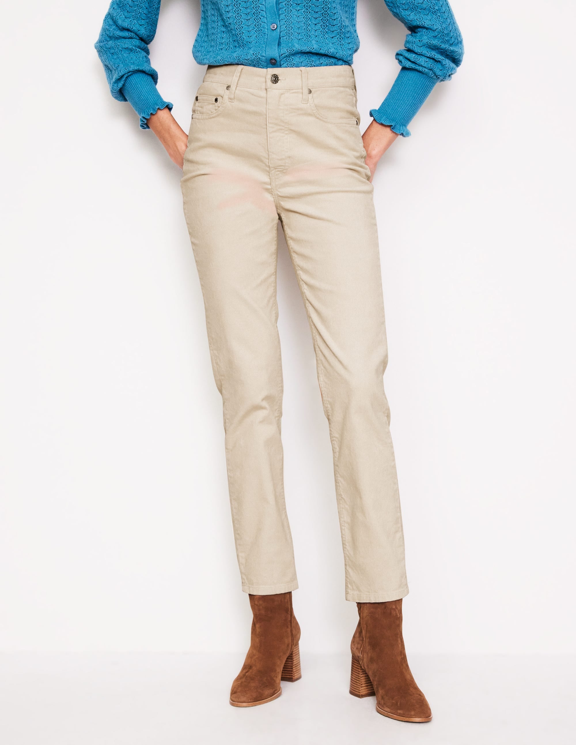 Schmal geschnittene Cord-Jeans mit 5 Taschen-Magnolie - Image 4