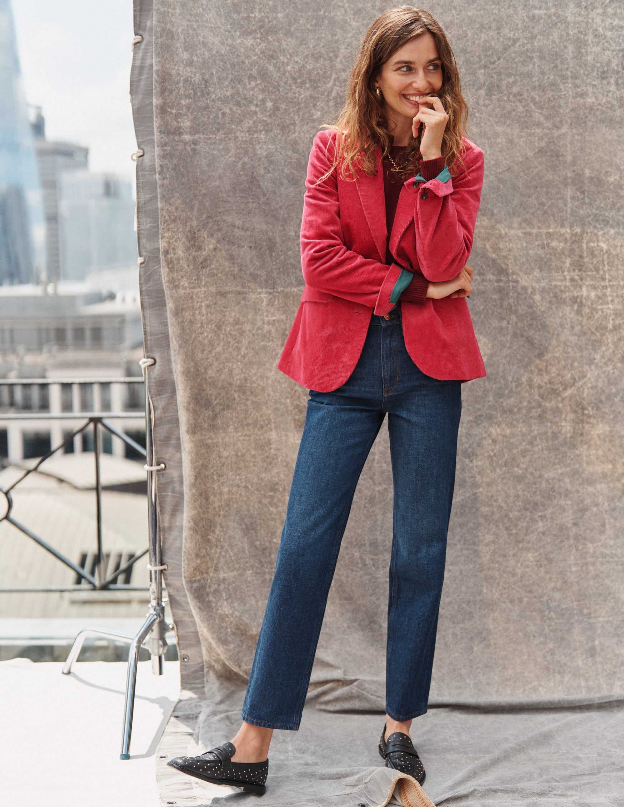 Jeans mit hohem Bund und geradem Bein-Dunkel Denim - Image 7