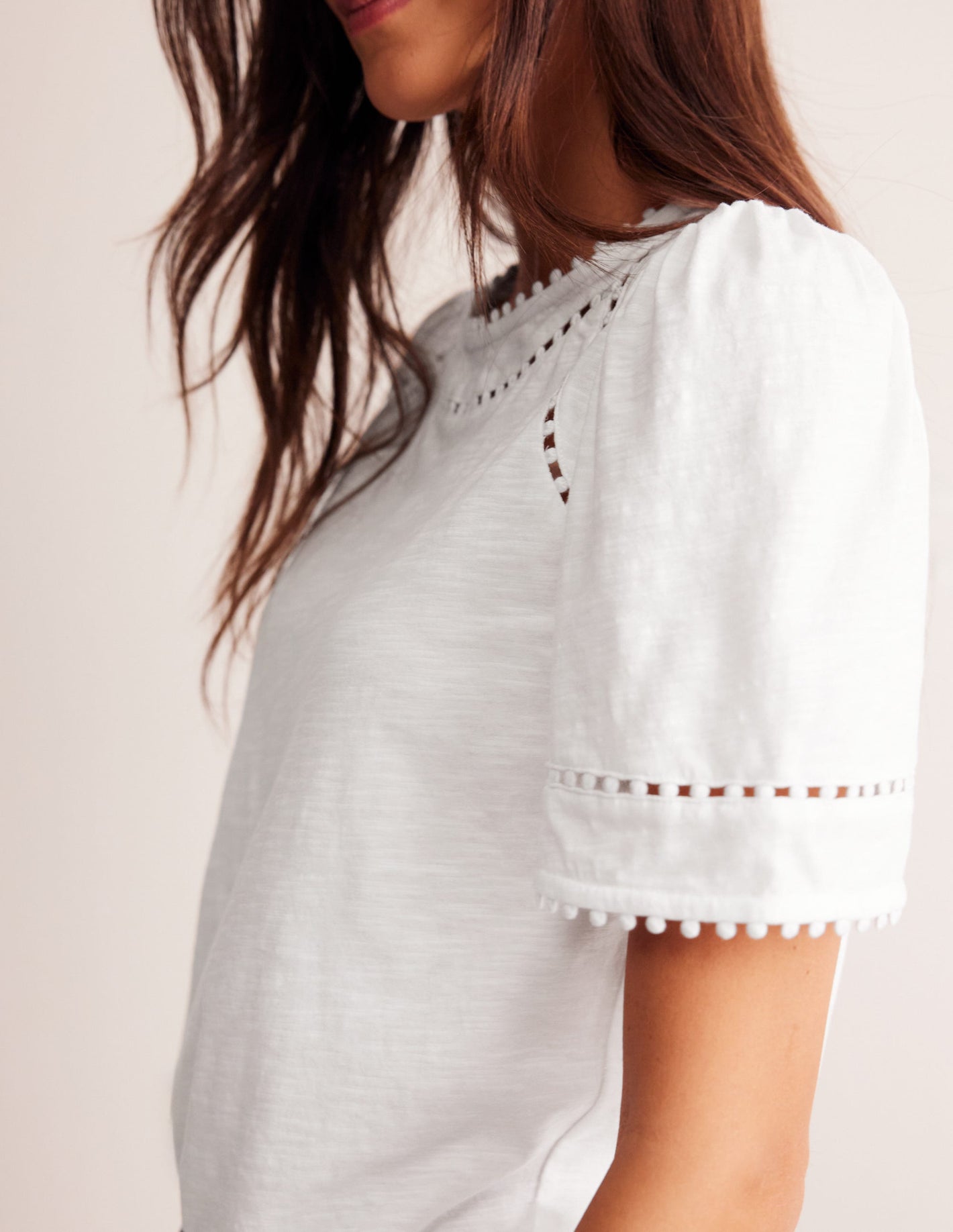 Mila Trim Detail Top-White