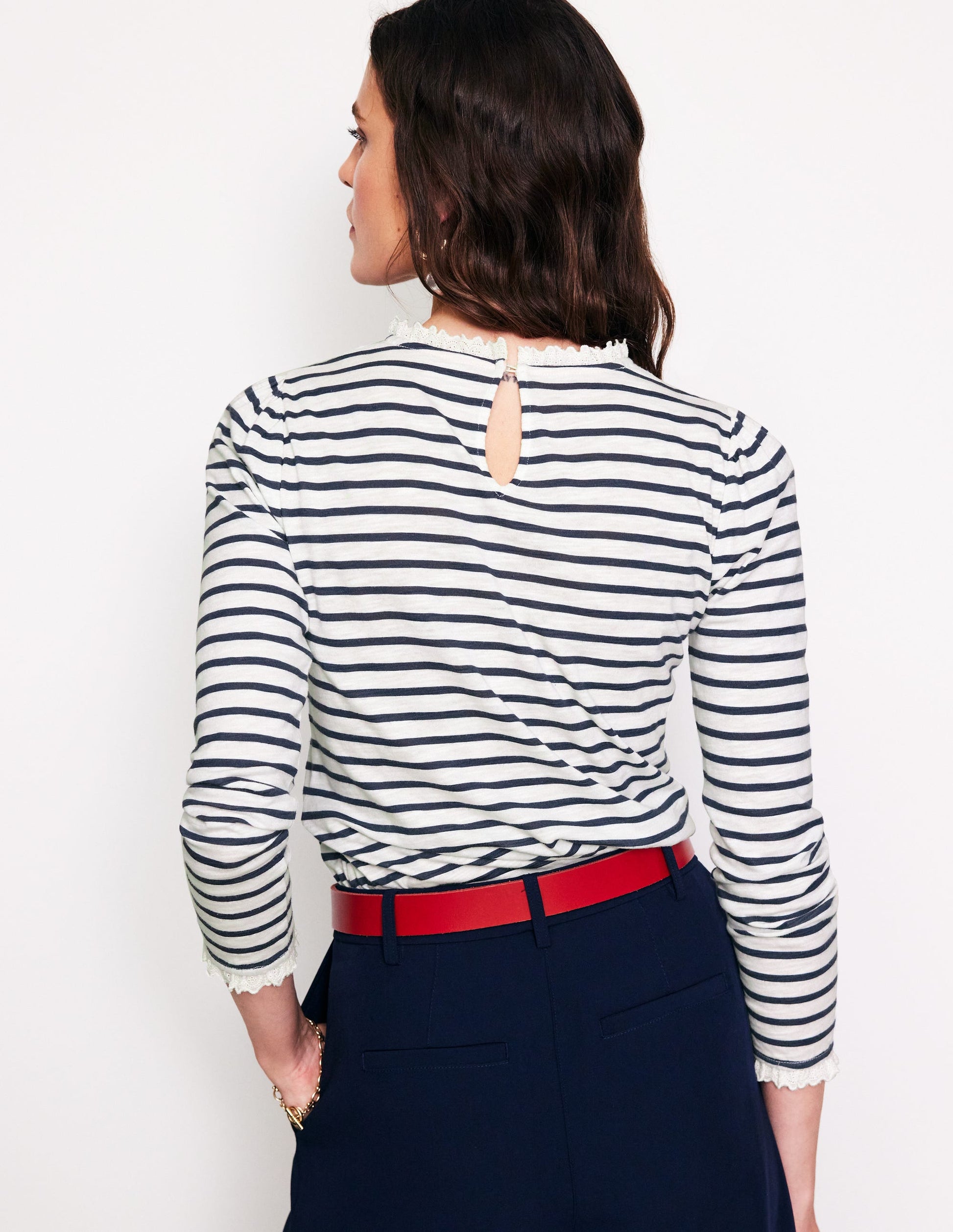 Oberteil mit Lochstickerei und Rüschen-Naturweiß/Navy, Gestreift-3