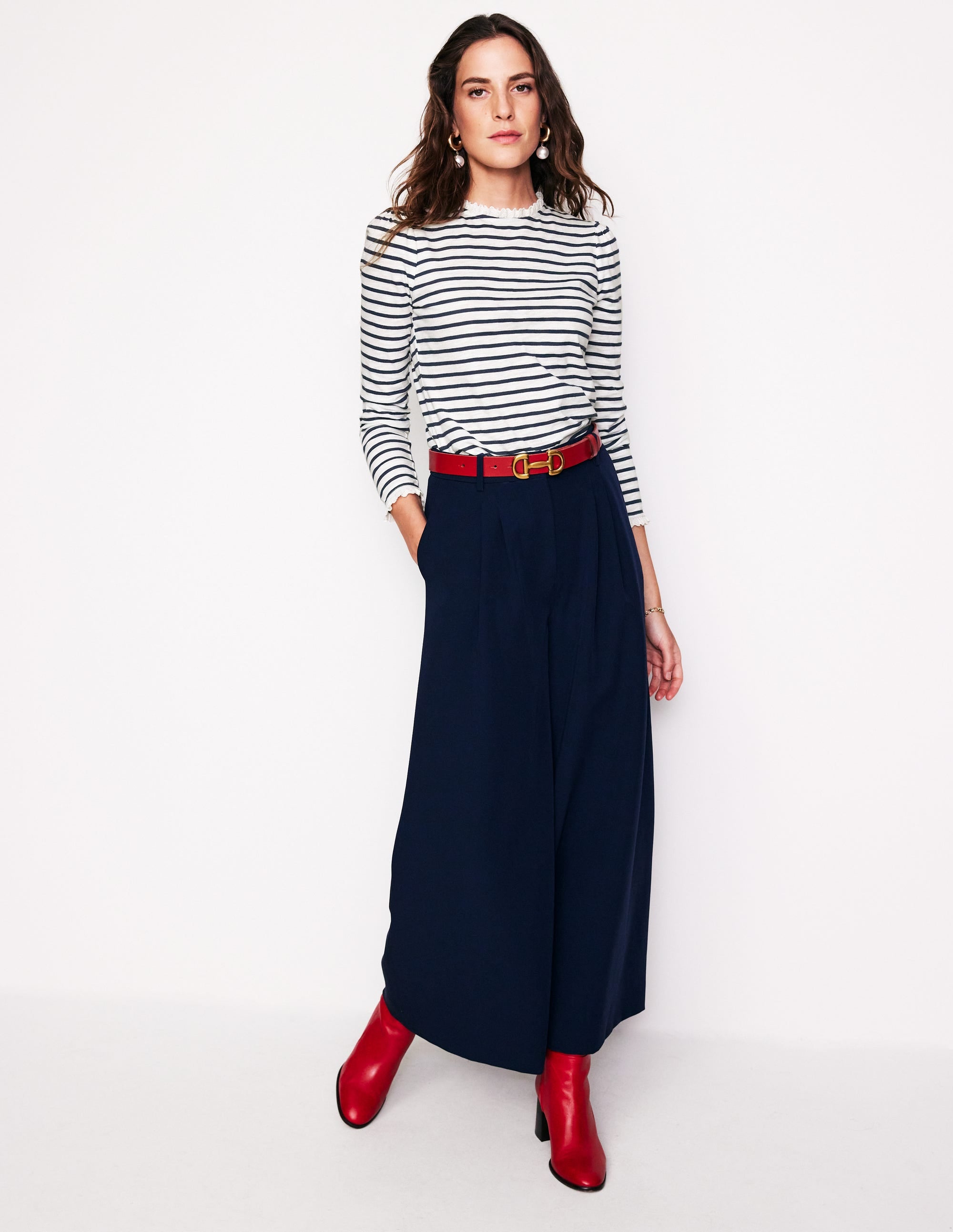 Oberteil mit Lochstickerei und Rüschen-Naturweiß/Navy, Gestreift - Image 4