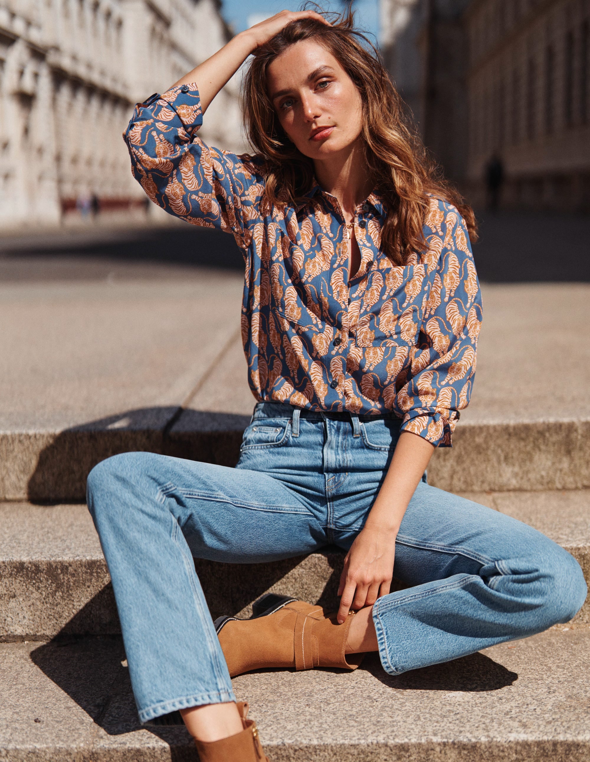 Chemise décontractée Connie en soie-Bleu denim, tigre - Image 5
