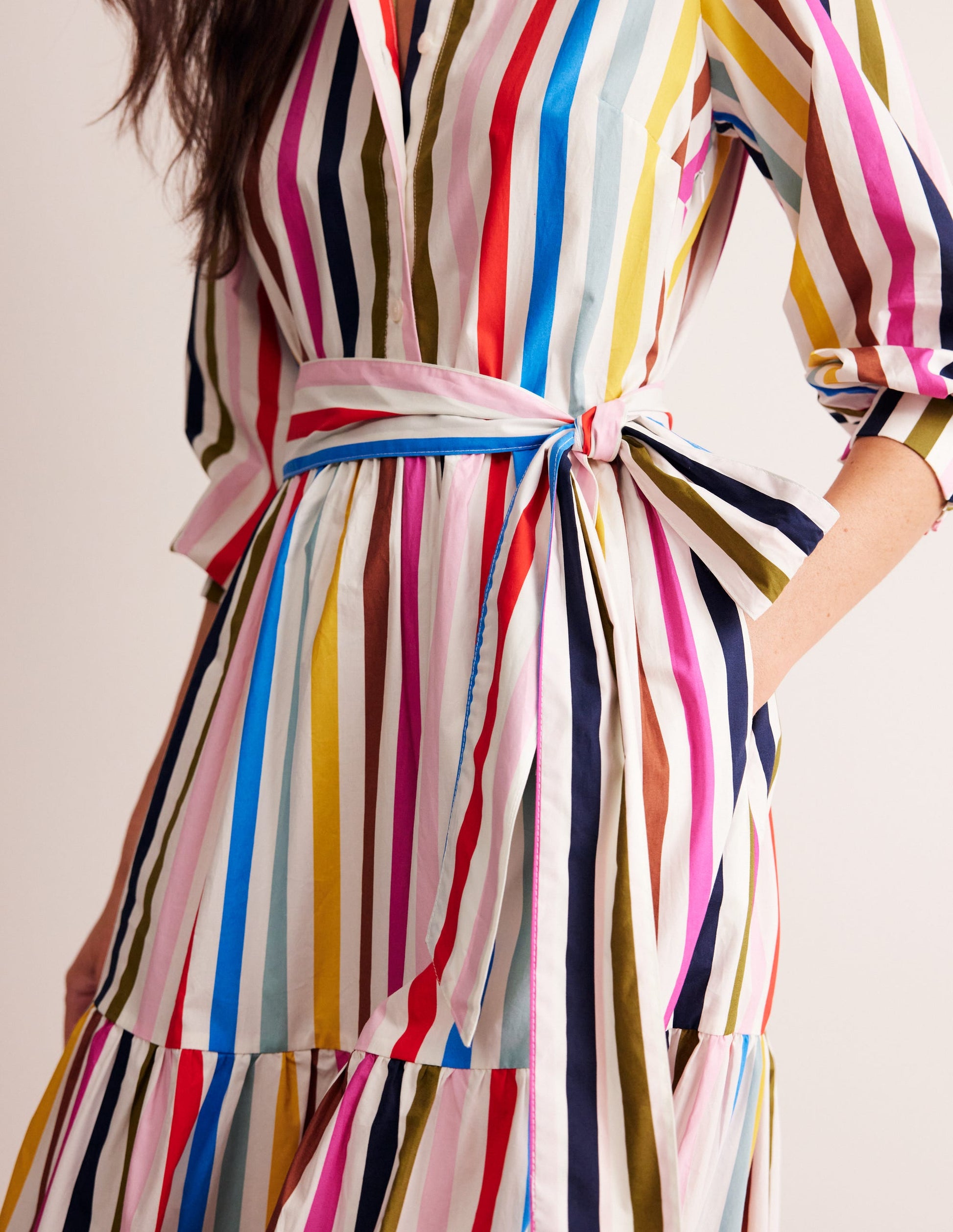 Alba Gestuftes Maxikleid aus Baumwolle-Bunt Streifen-2