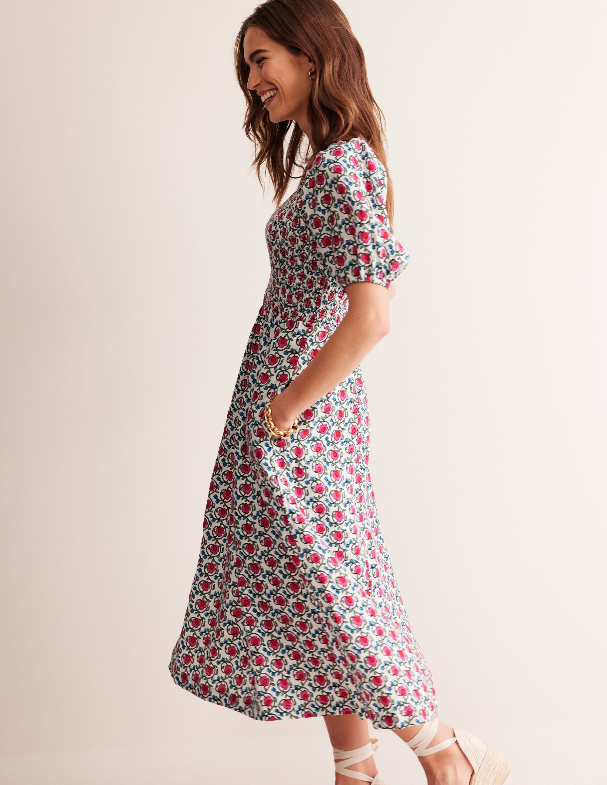 Sky Gesmoktes Midikleid aus Leinen-Stiefmütterchen, Blätter Terrace - Image 4