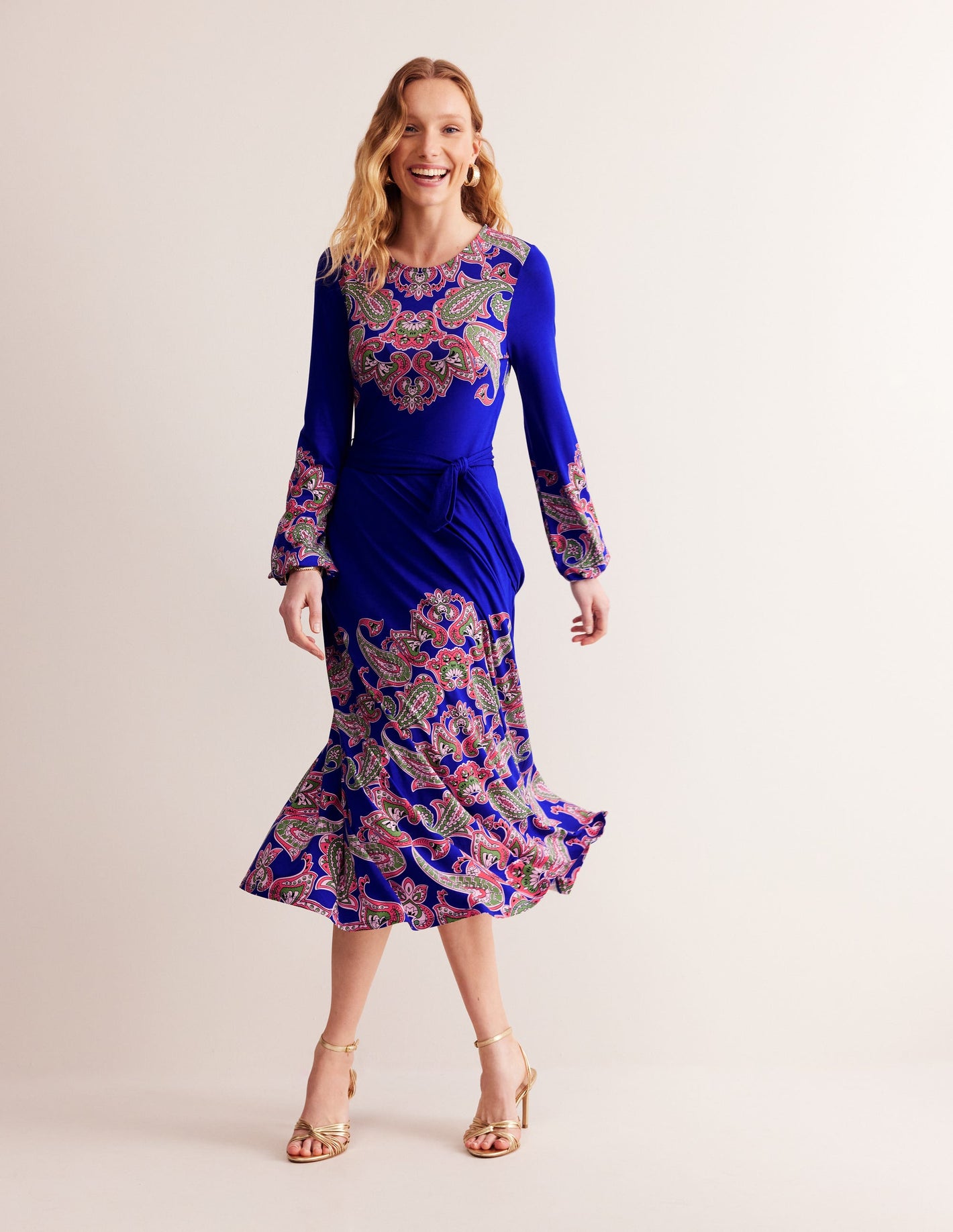 Jerseykleid mit Druckmotiv-Surf the Web, Paisley Wave