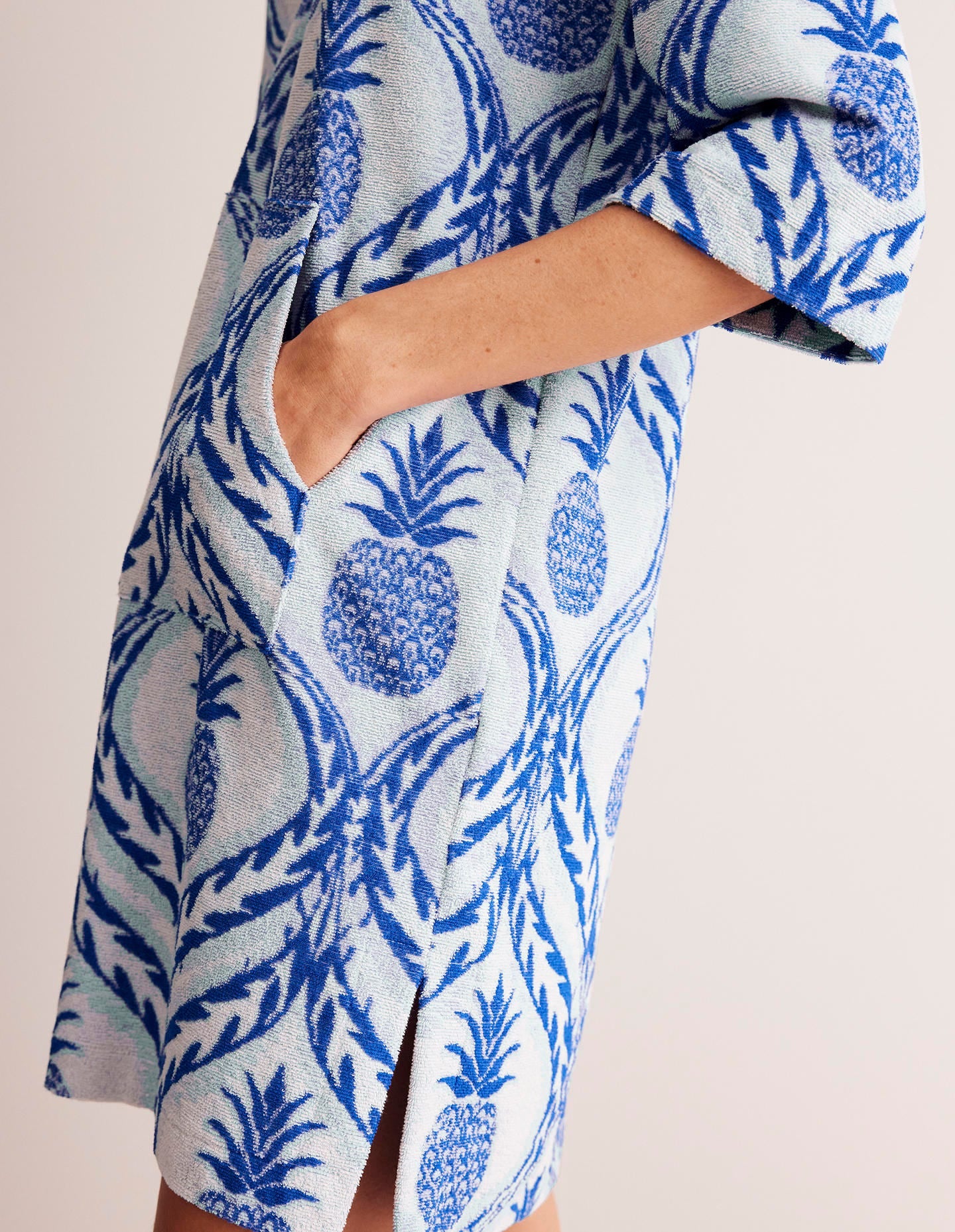 Hooded Towelling Short Kaftan-Surf the Web, Pineapple Wave - Image 2