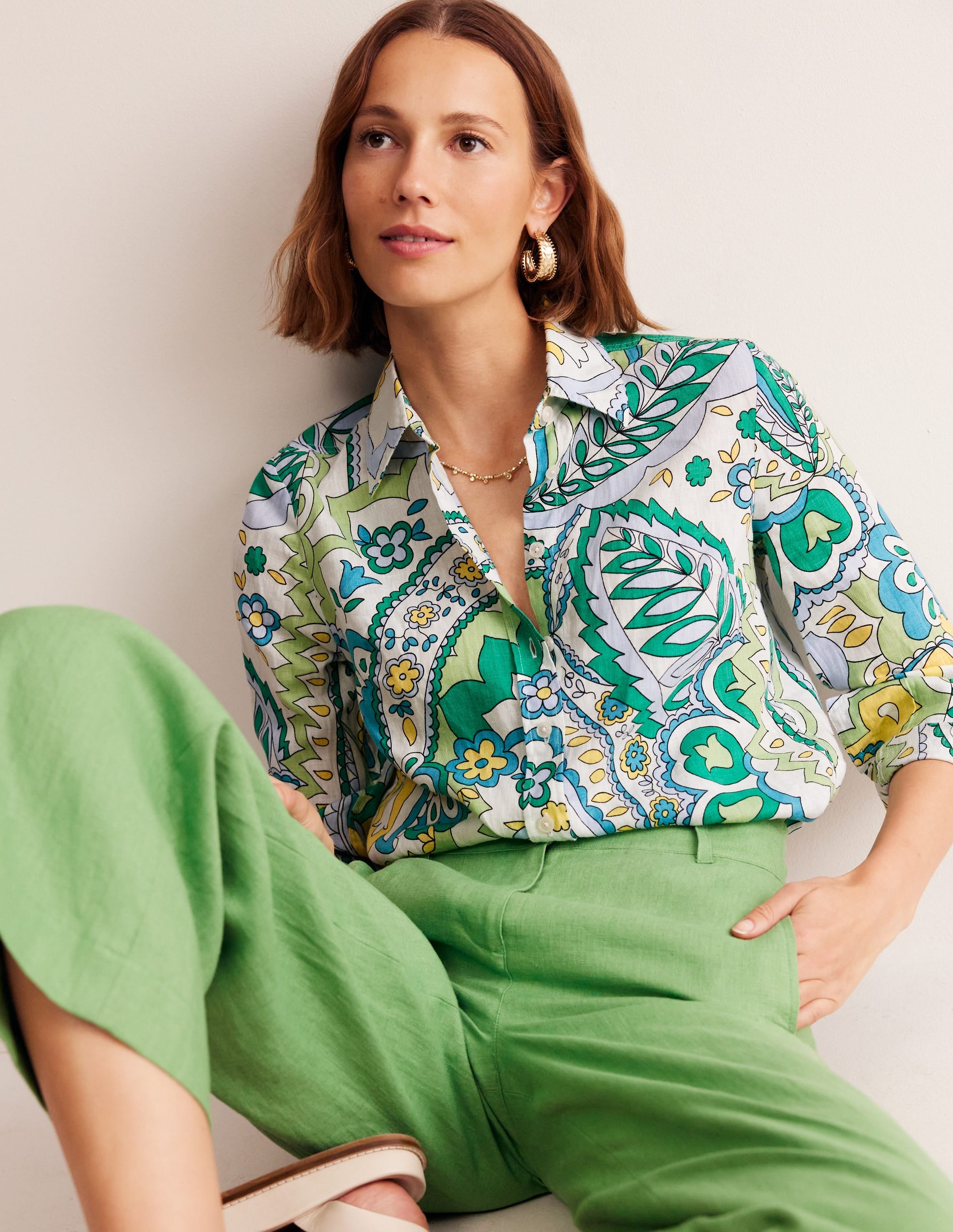 Sienna Leinenhemd-Smaragd, Blätter-Paisley - Image 4