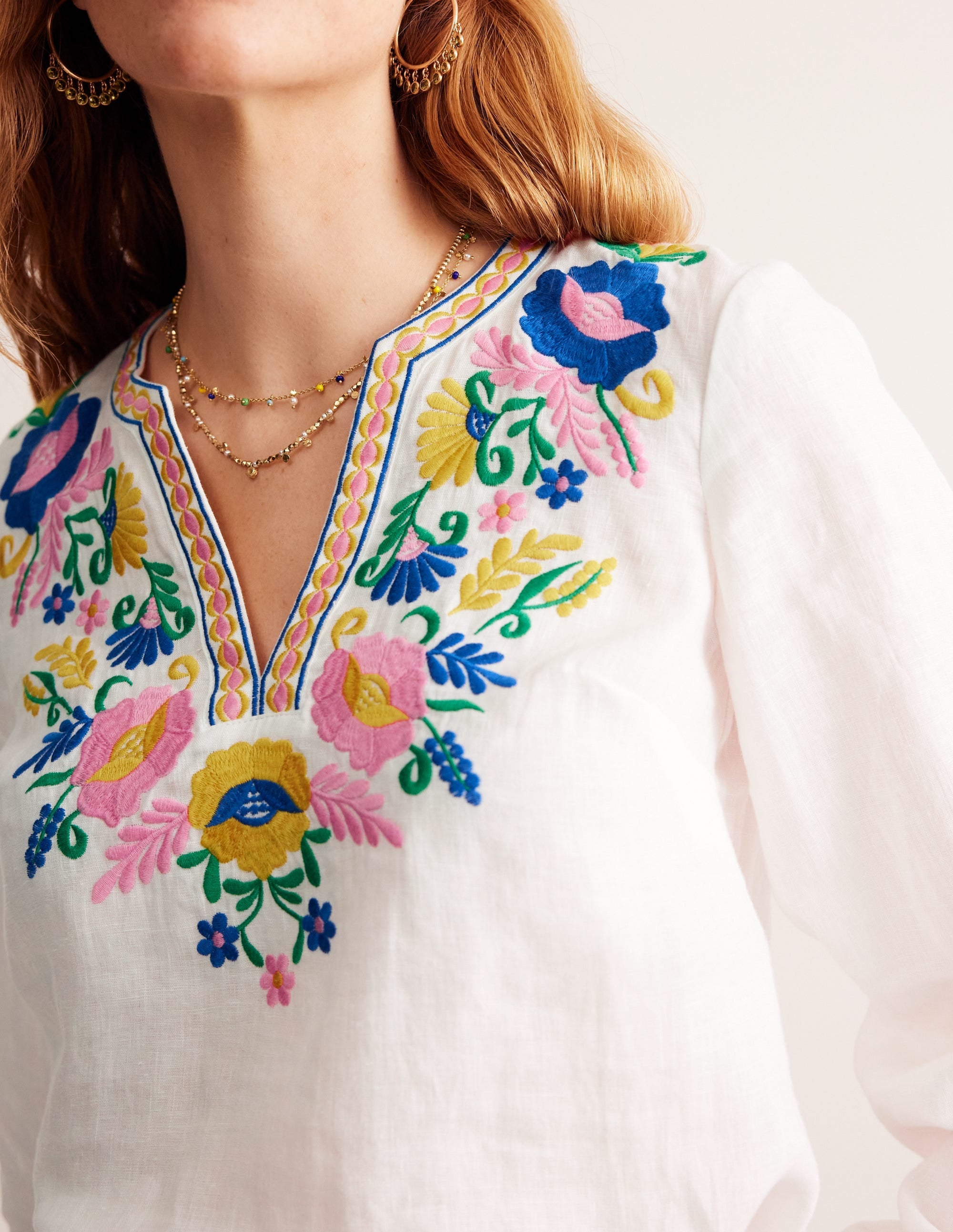 Top Bonnie en lin-Blanc, motif floral - Image 2