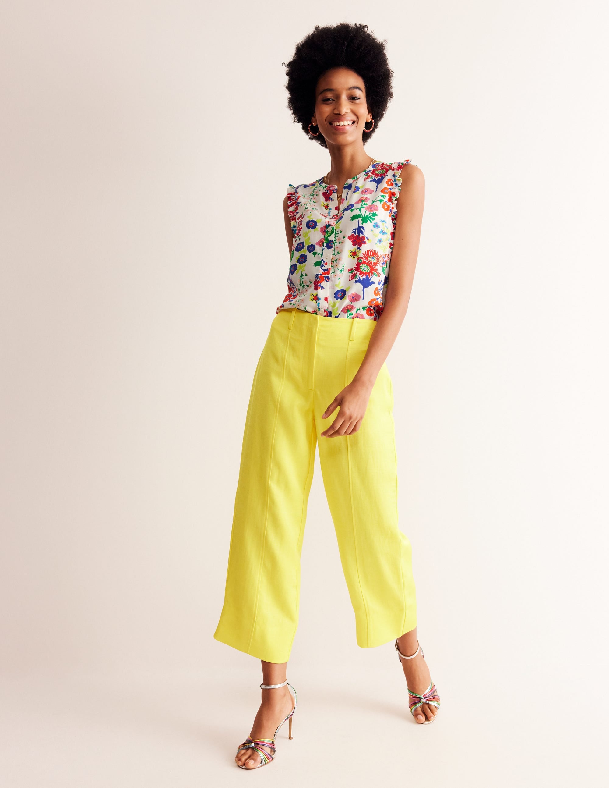 Top Alicia boutonné-Multi, motif Wildflower Cluster - Image 4