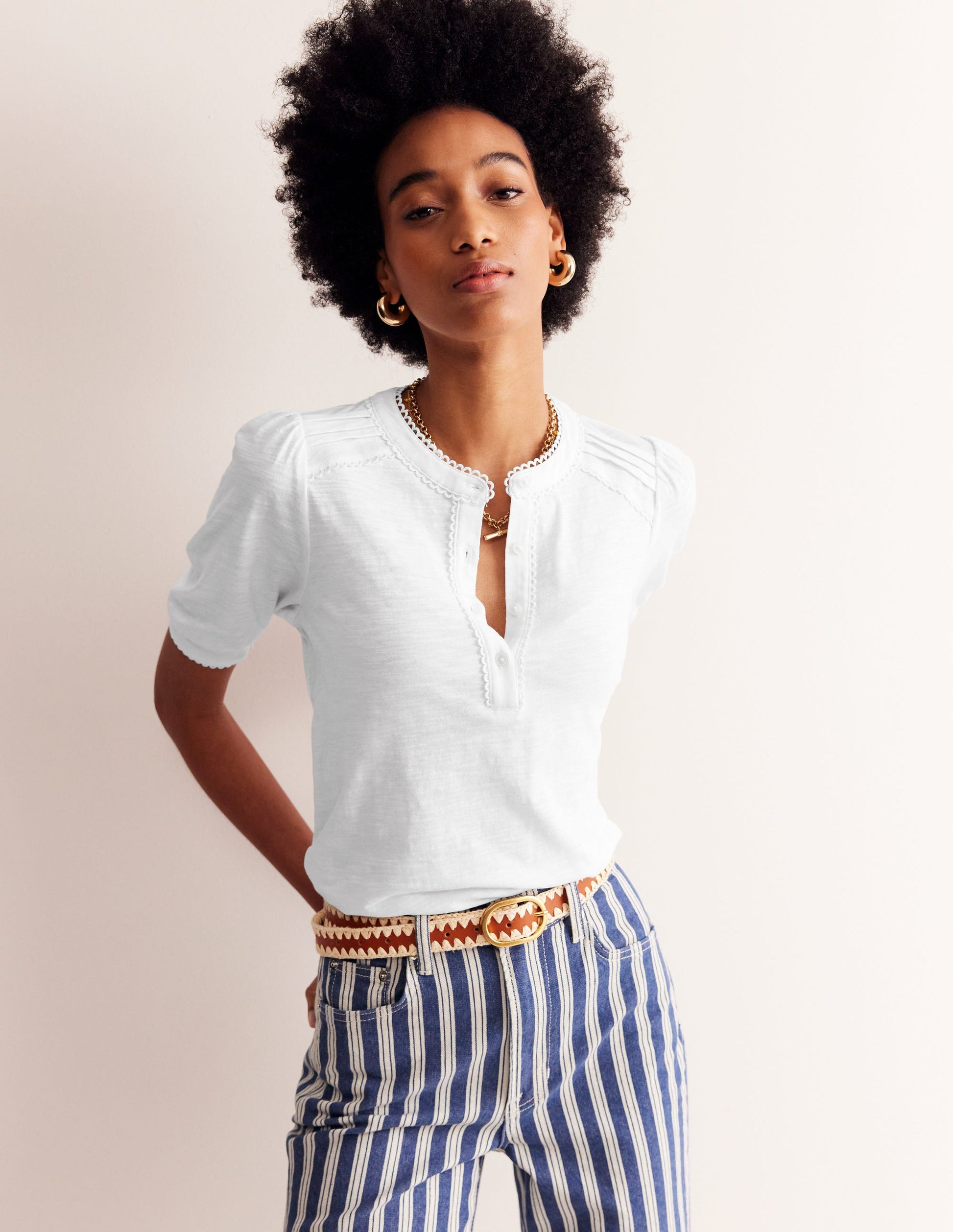 Henley-Shirt mit Biesen und Puffärmeln-Weiß-1
