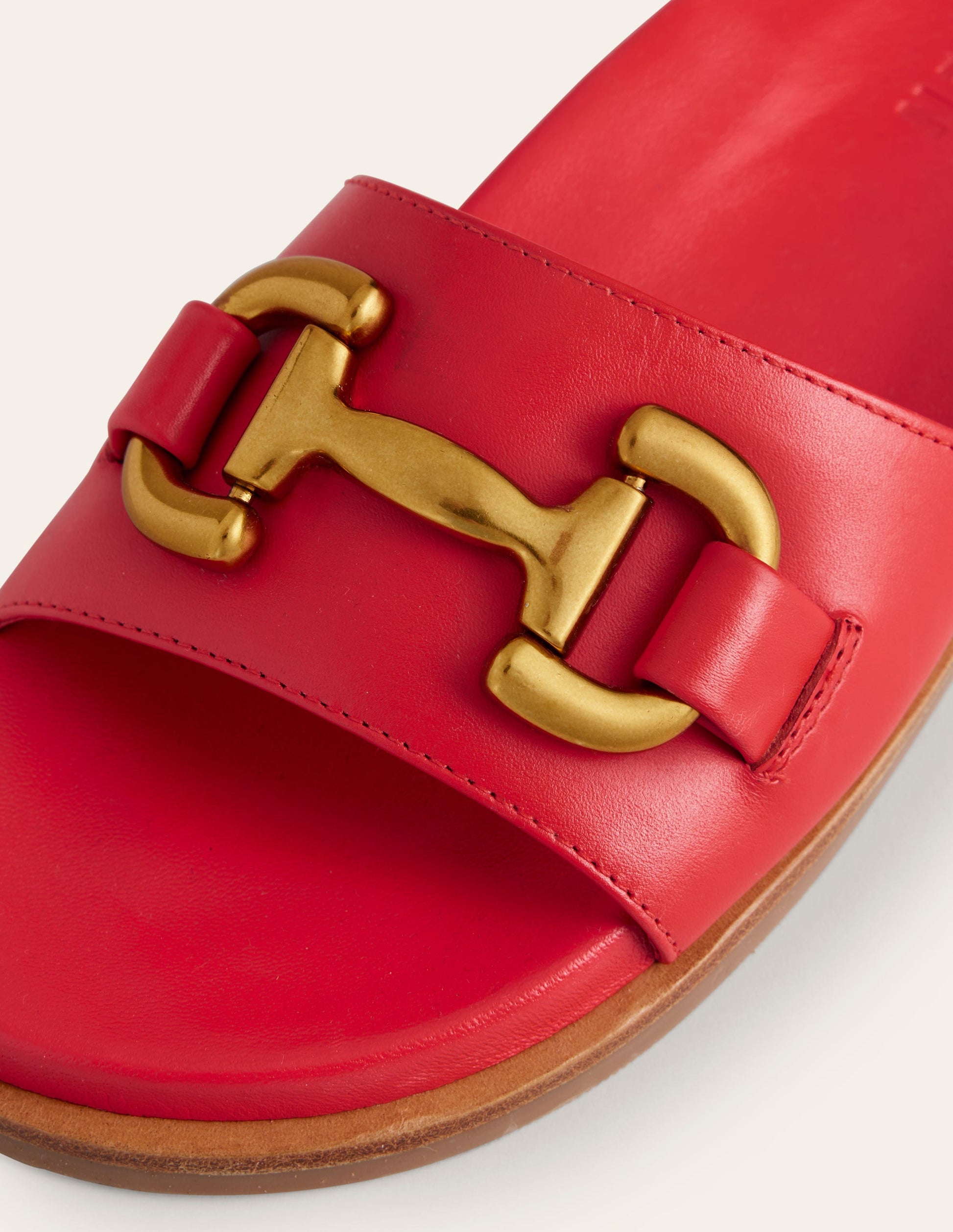 Iris Pantoletten mit Trensendetail-Rotes Leder-4