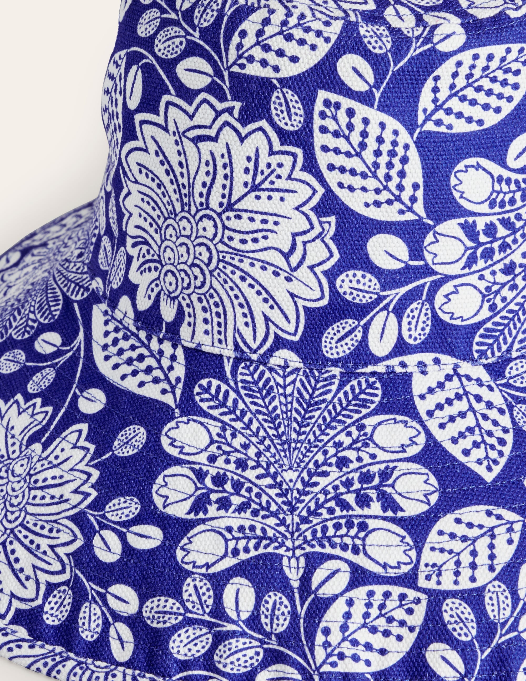 Bob imprimé en toile-Bleu vif, motif Gardenia Swirl - Image 3