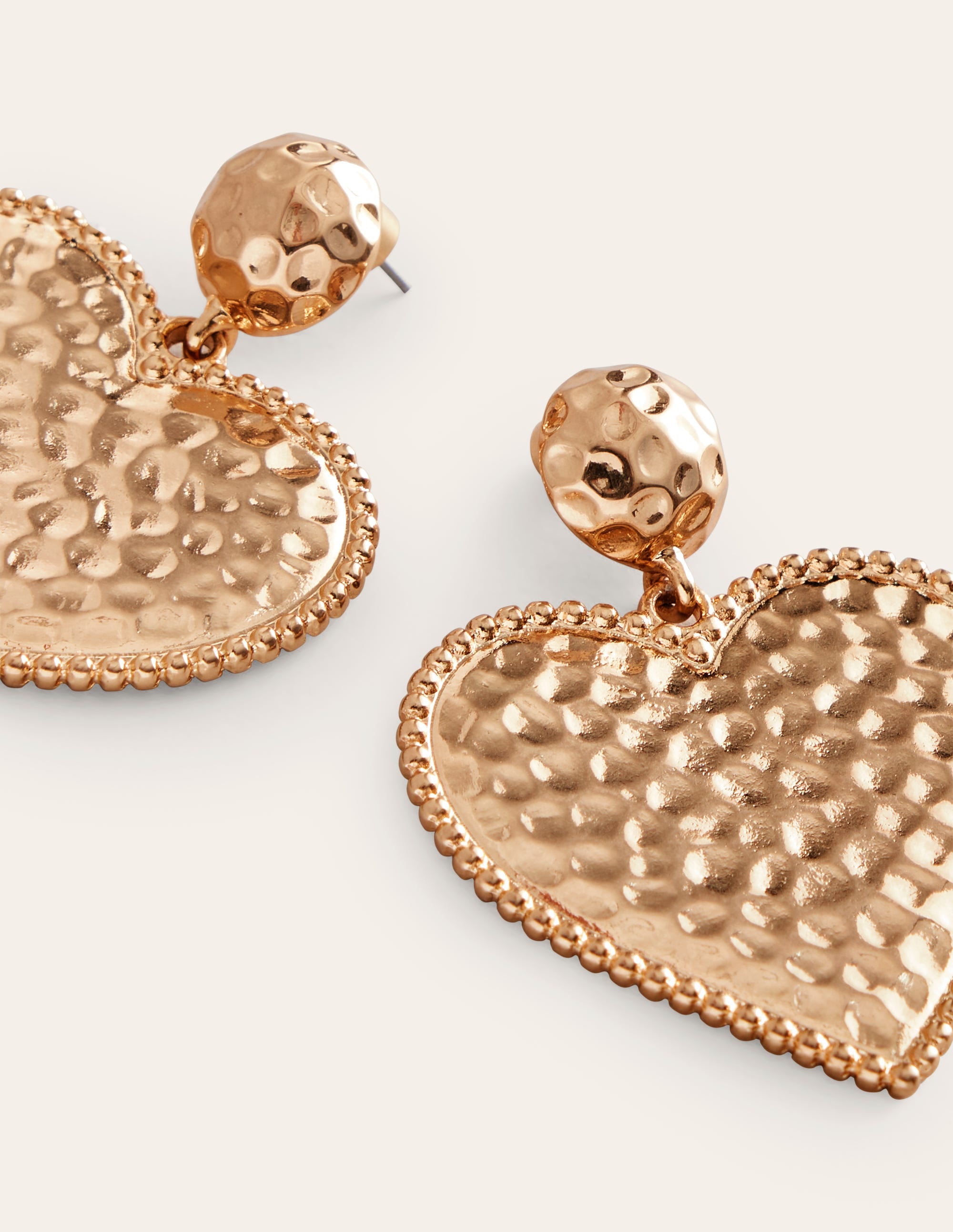 Statement-Ohrringe mit Herz-Gold - Image 3