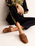 Genähte Loafer mit Trensendetail-Goldbraun Wildleder