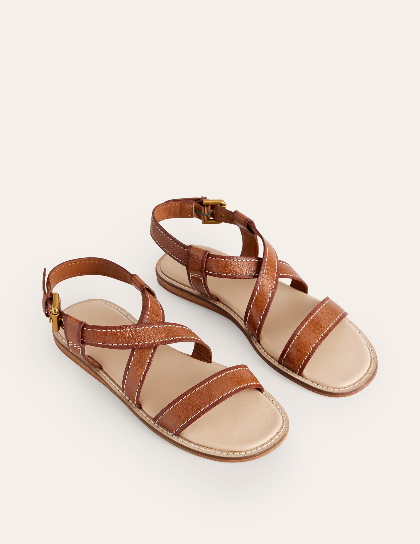 Flache Sandalen mit überkreuztem Riemen-Hellbraunes Lux-Leder