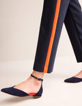 Flache Ballerina-Pumps mit Knöchelriemen-Marineblau Wildleder