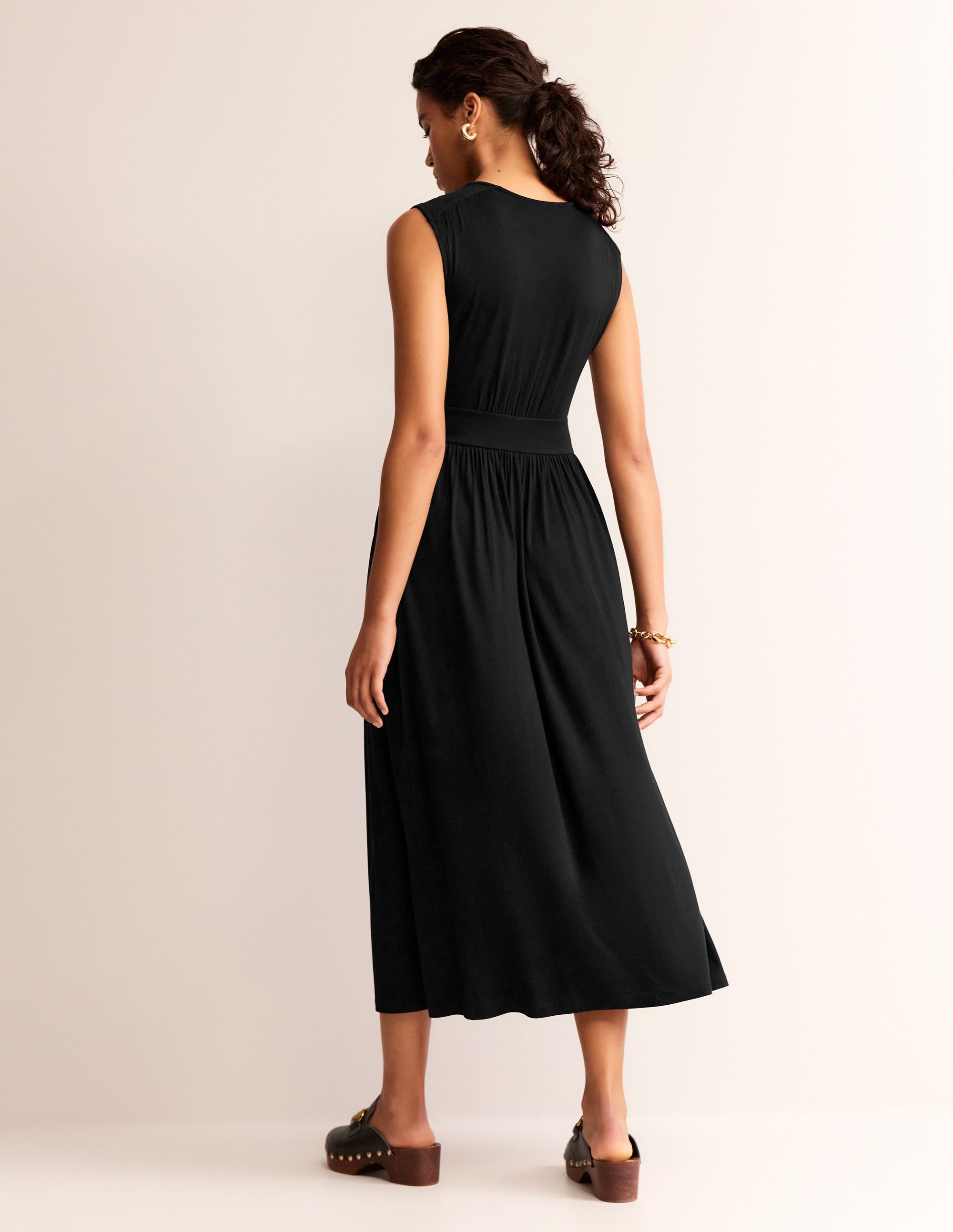 Robe midi Thea sans manches-Noir - Image 4